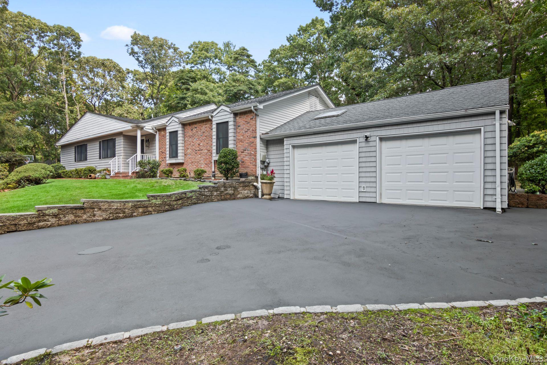 #4 photo, 79 Brookhill Lane, サフォーク郡 Huntington , NY 11743