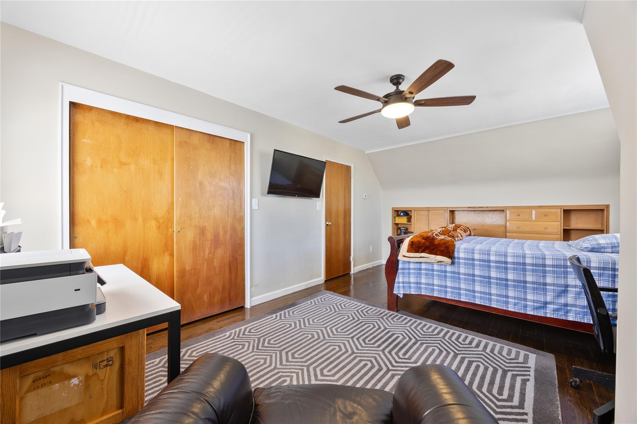 #12 photo, 15911 29th Avenue, Flushing , NY 11358