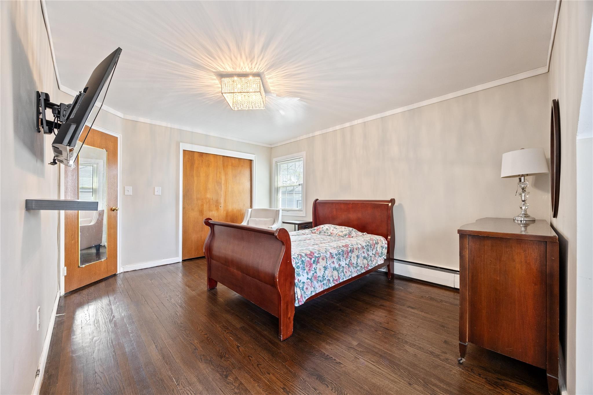 #13 photo, 15911 29th Avenue, Flushing , NY 11358