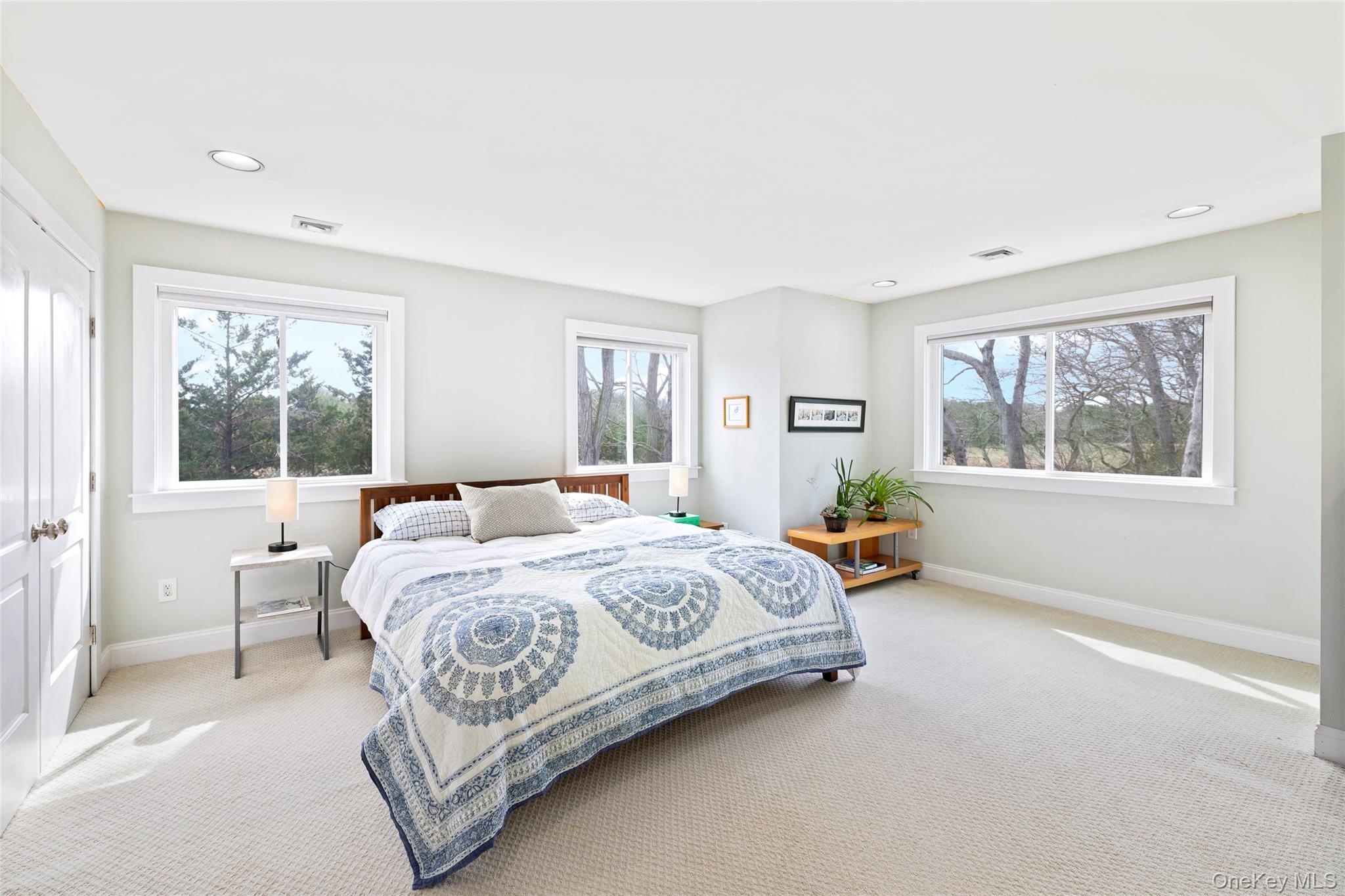 #12 photo, 48A Sea Gate Avenue, サフォーク郡 Westhampton , NY 11977