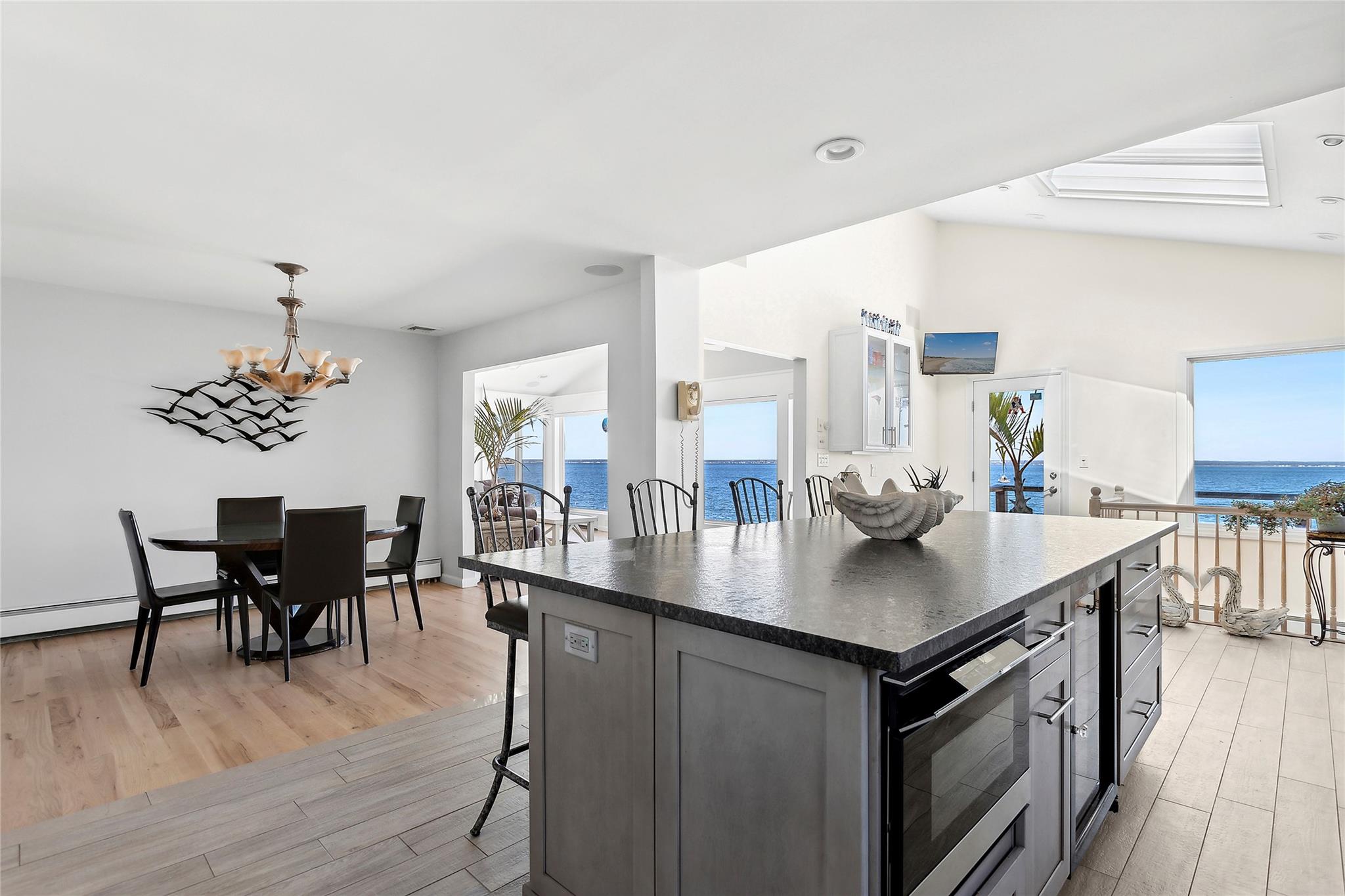 #7 photo, 23 E Shore Drive, ナッソー郡 Bayville , NY 11709