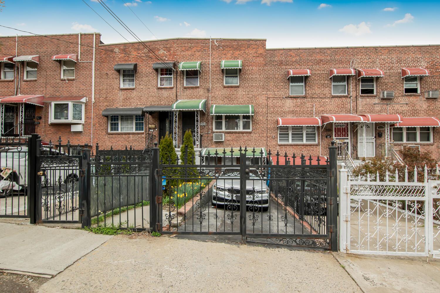 #2 photo, 1019 E 228th Street, ブロンクス区 Bronx , NY 10466