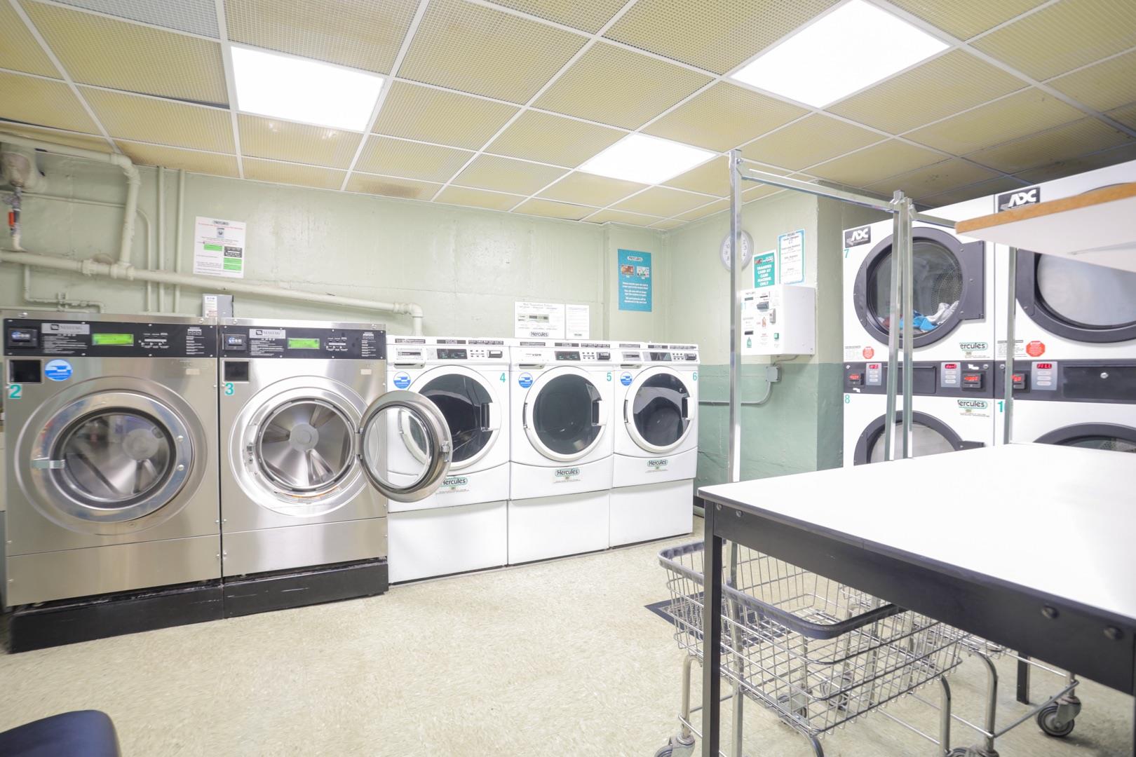 #9 photo, 63-95 Austin Street, クイーンズ区 Rego Park , NY 11374