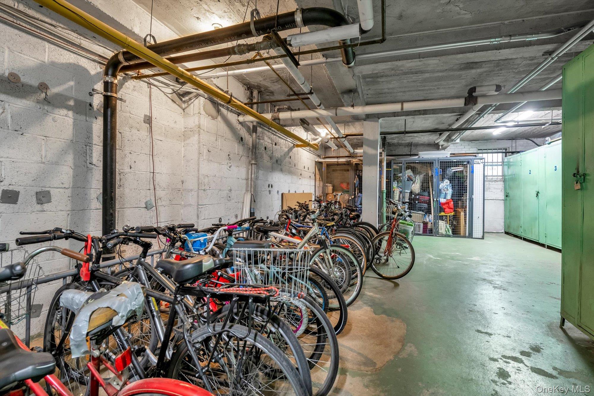 #12 photo, 88-01 35th Avenue, Jackson Heights , NY 11372