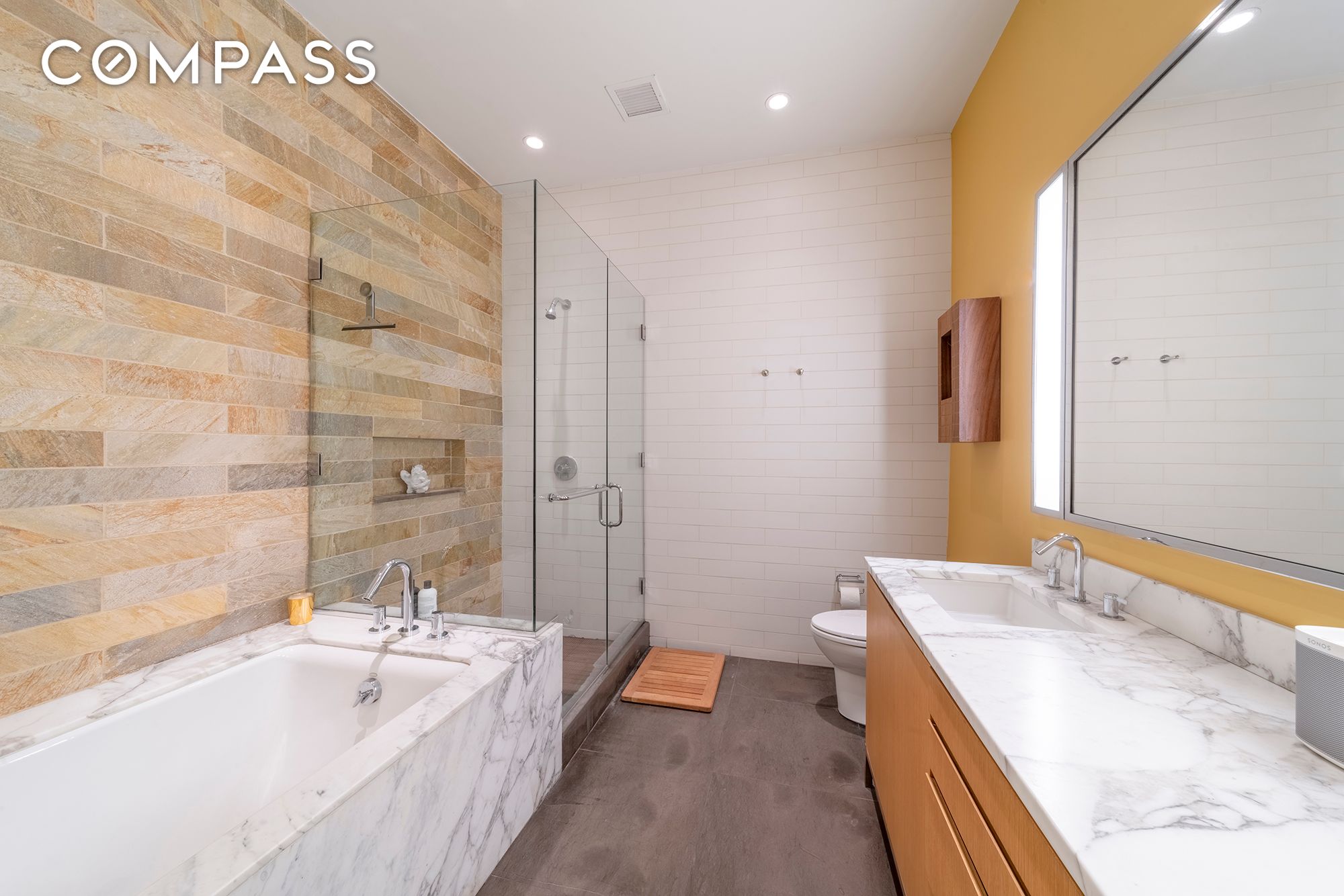 #11 photo, 263 9th Avenue, マンハッタン Chelsea , NY 10001