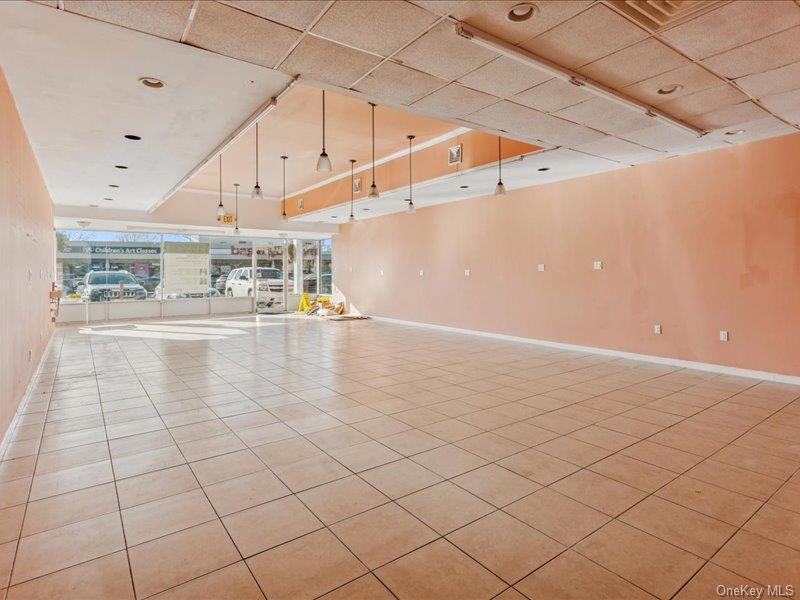 #11 photo, 136 Main Street, East Rockaway , NY 11518