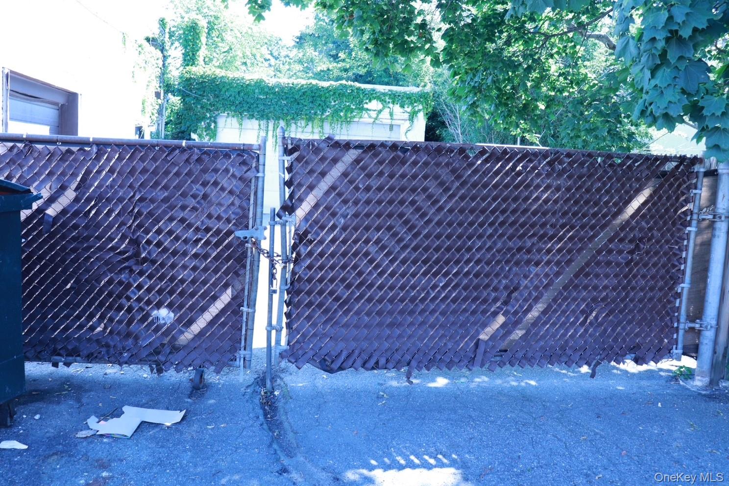 #12 photo, 2172 Jericho Turnpike, Garden City Park , NY 11040