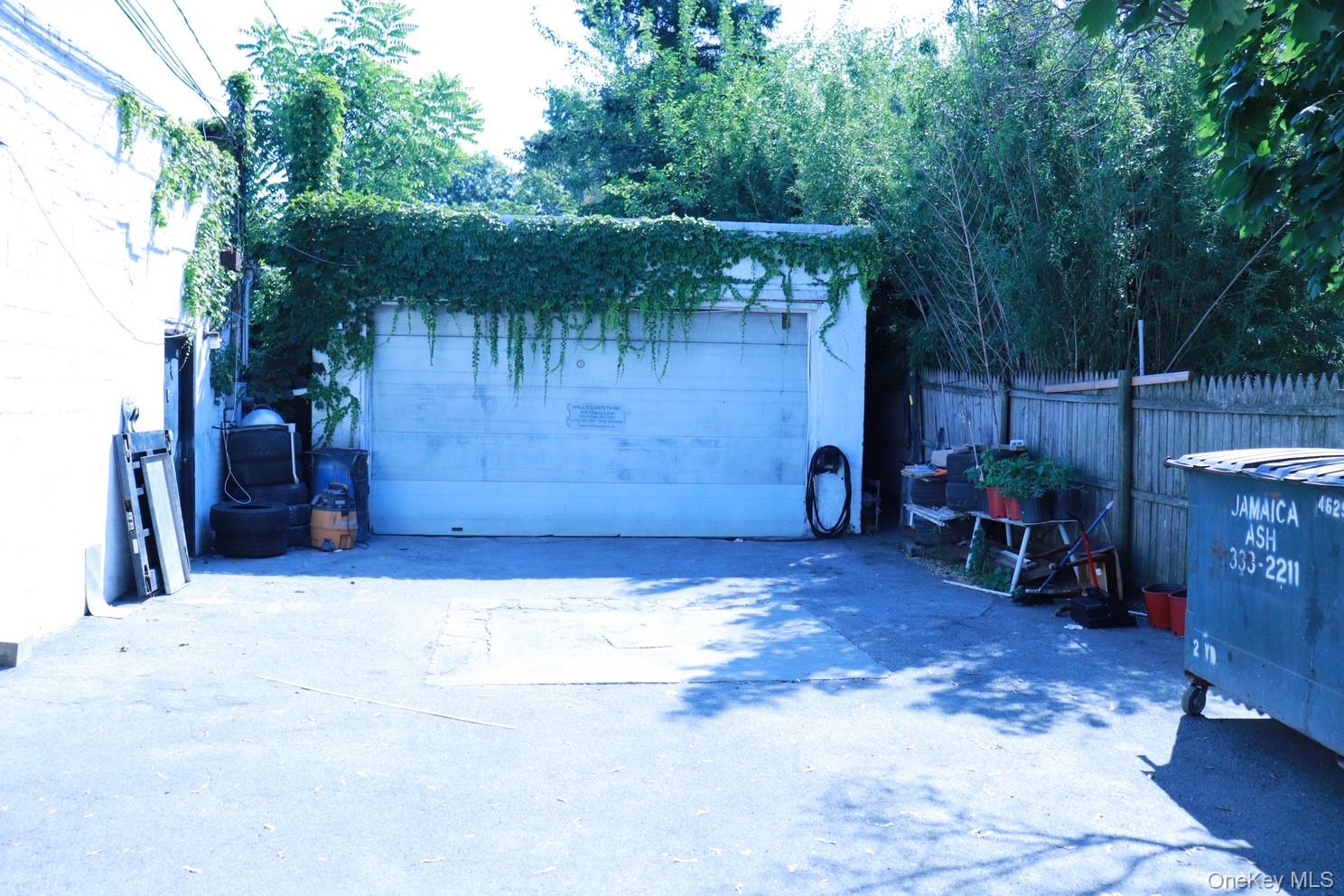 #15 photo, 2172 Jericho Turnpike, Garden City Park , NY 11040