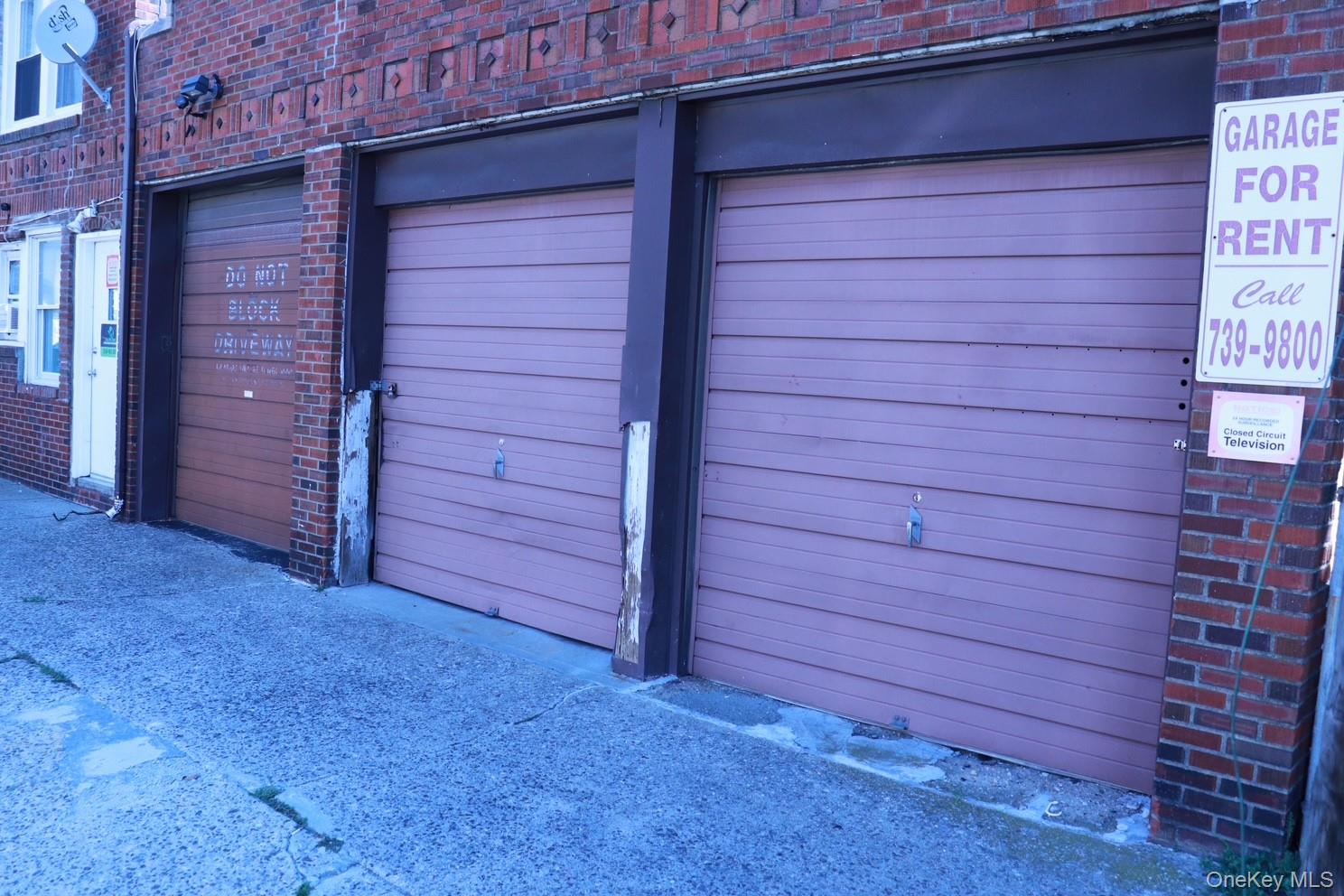 #16 photo, 2172 Jericho Turnpike, Garden City Park , NY 11040