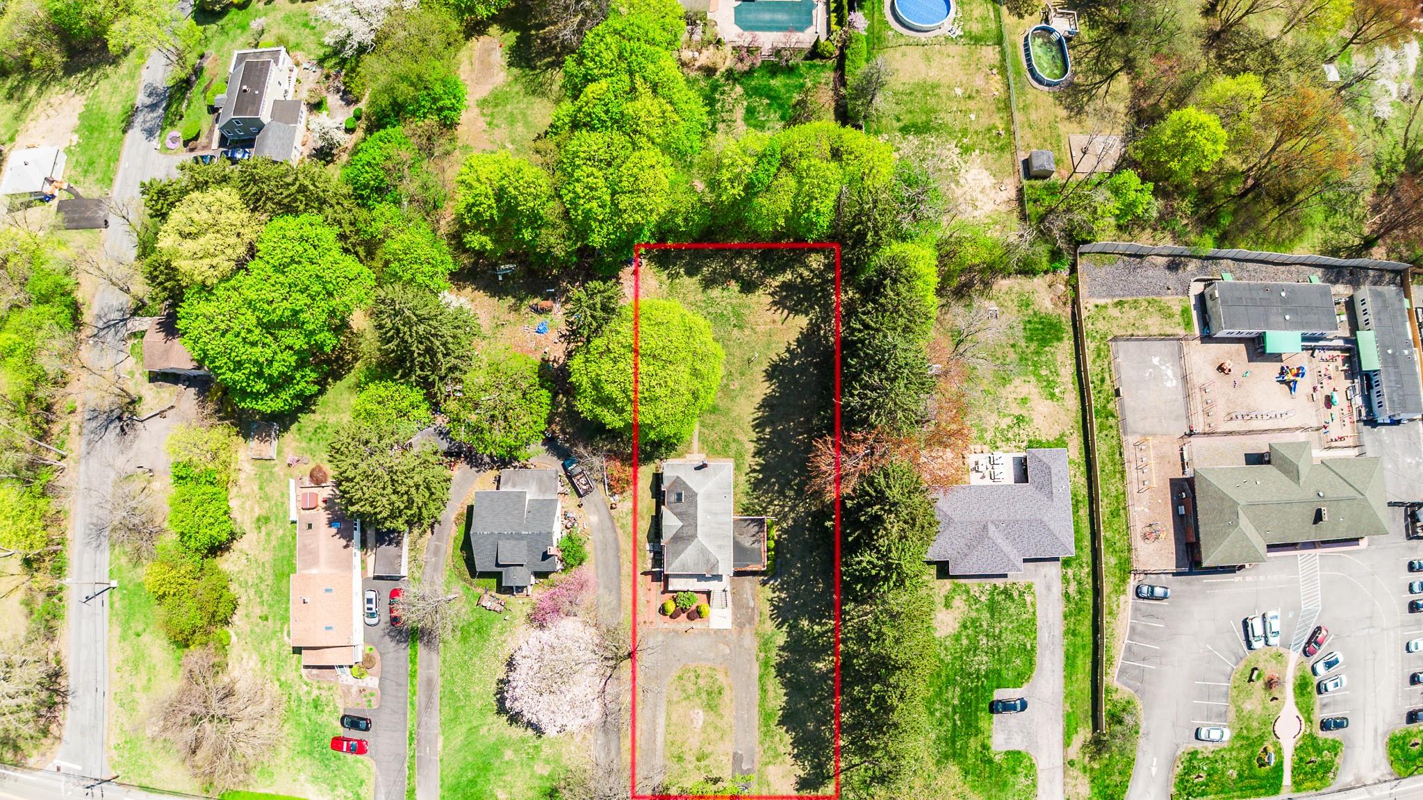 #11 photo, 263 Quassaick Avenue, New Windsor , NY 12553