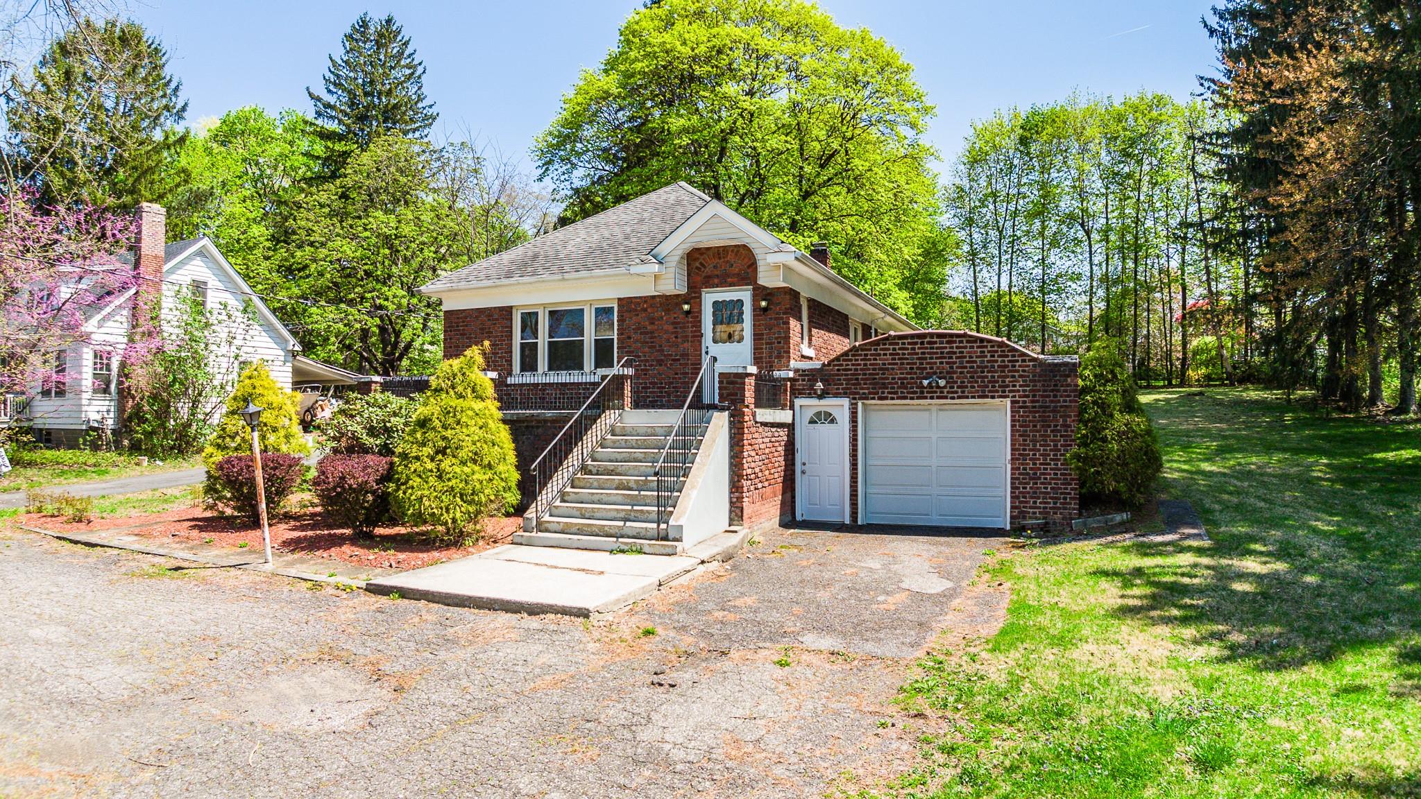 #7 photo, 263 Quassaick Avenue, New Windsor , NY 12553