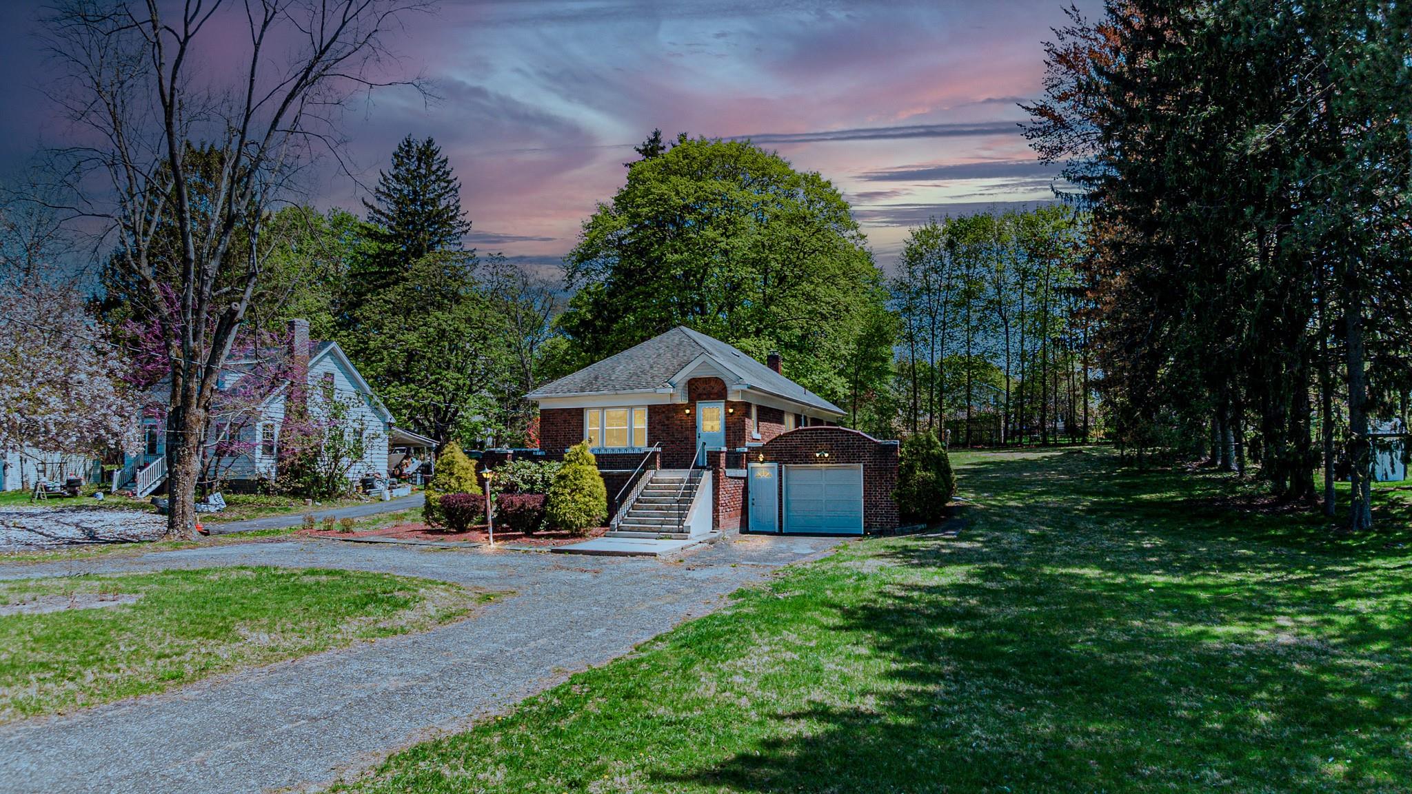 #8 photo, 263 Quassaick Avenue, New Windsor , NY 12553