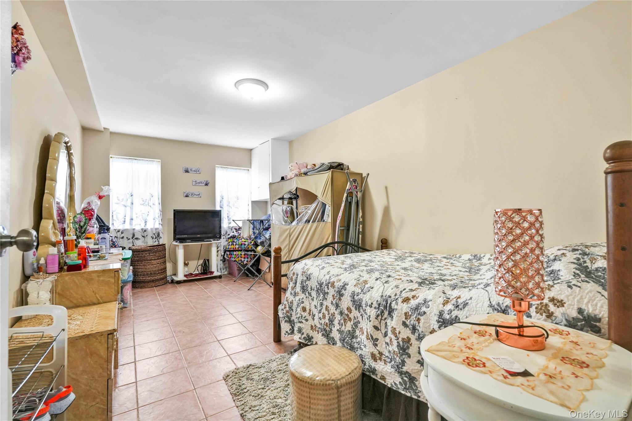 #18 photo, 2723 Colden Avenue, برونكس Bronx , NY 10469