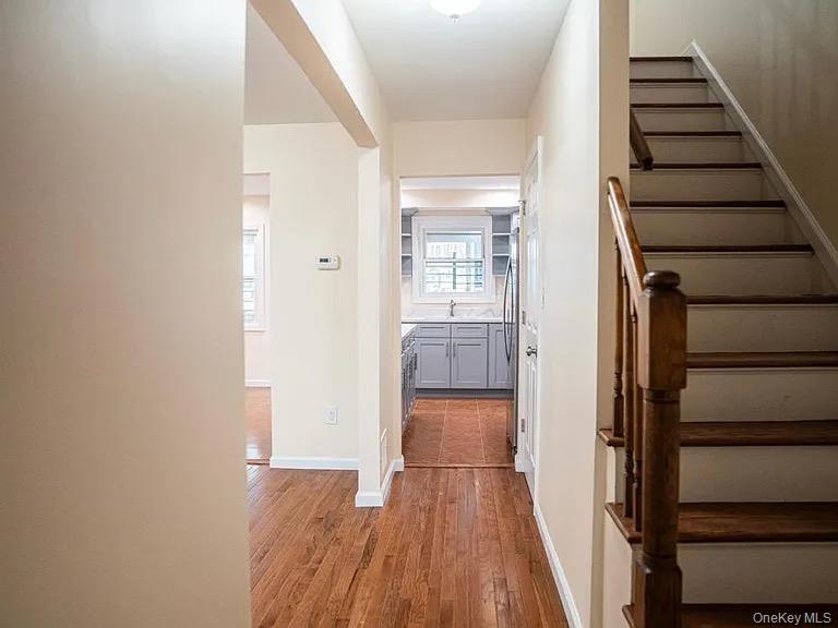 #6 photo, 2723 Colden Avenue, برونكس Bronx , NY 10469