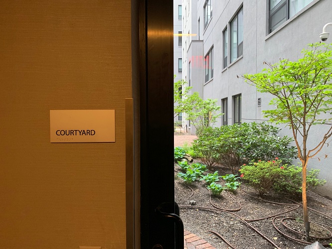 #21 photo, 416 W 52ND Street, マンハッタン Hells Kitchen , NY 10019