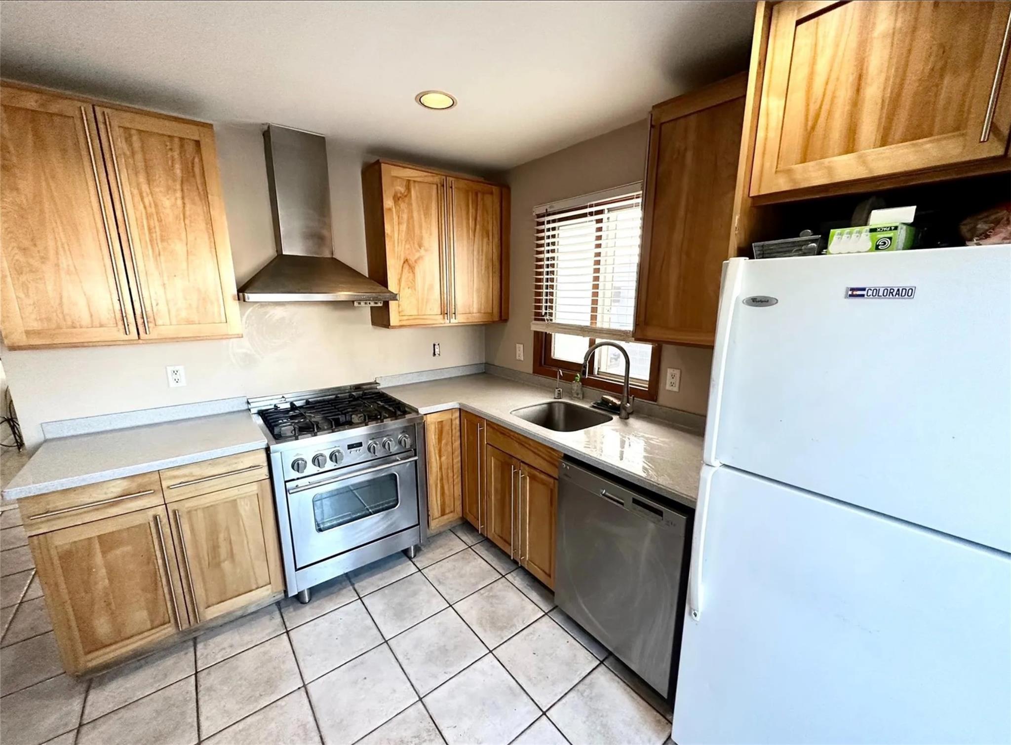 #10 photo, 30 Delaware Avenue, Long Beach , NY 11561