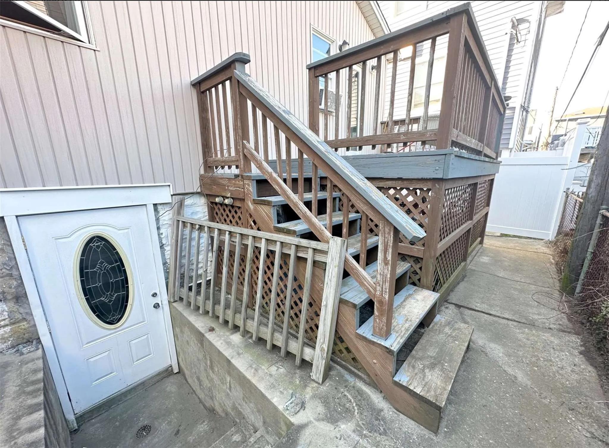 #4 photo, 30 Delaware Avenue, Long Beach , NY 11561