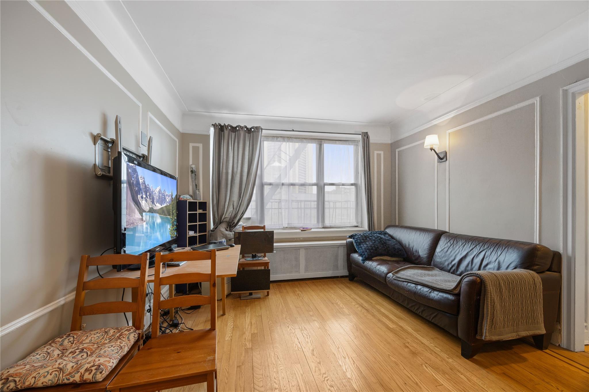 #11 photo, 72-34 Austin Street, クイーンズ区 Forest Hills , NY 11375