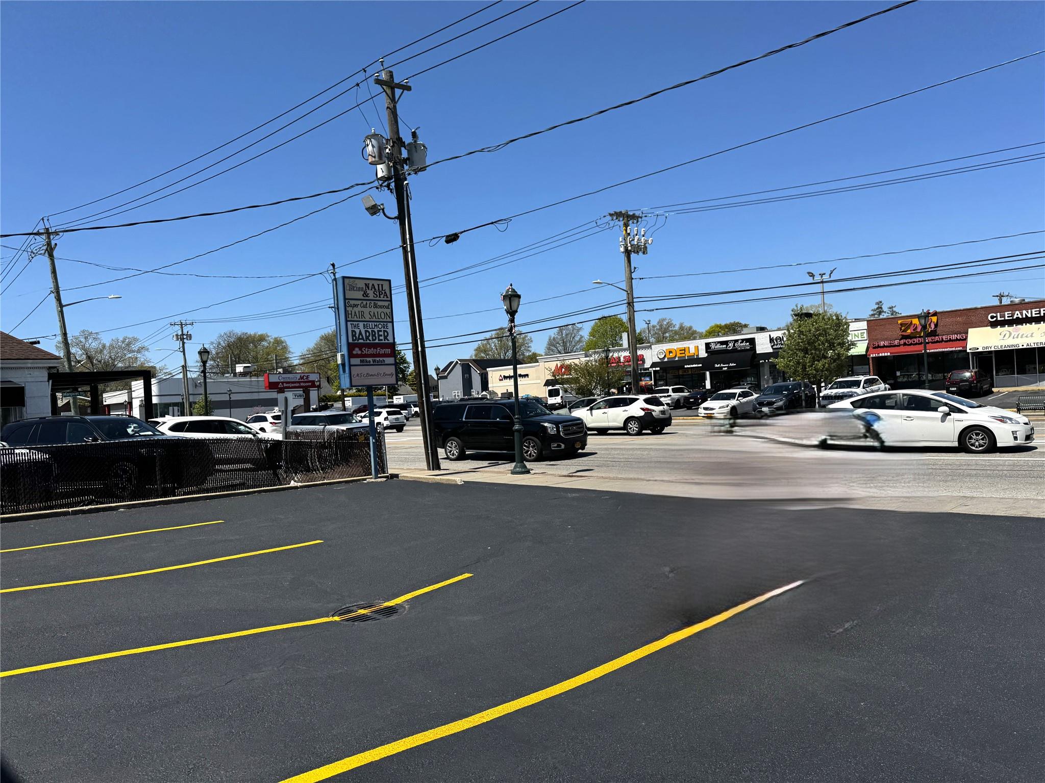 #2 photo, 2694-2698 Merrick Rd, ナッソー郡 Bellmore , NY 11710