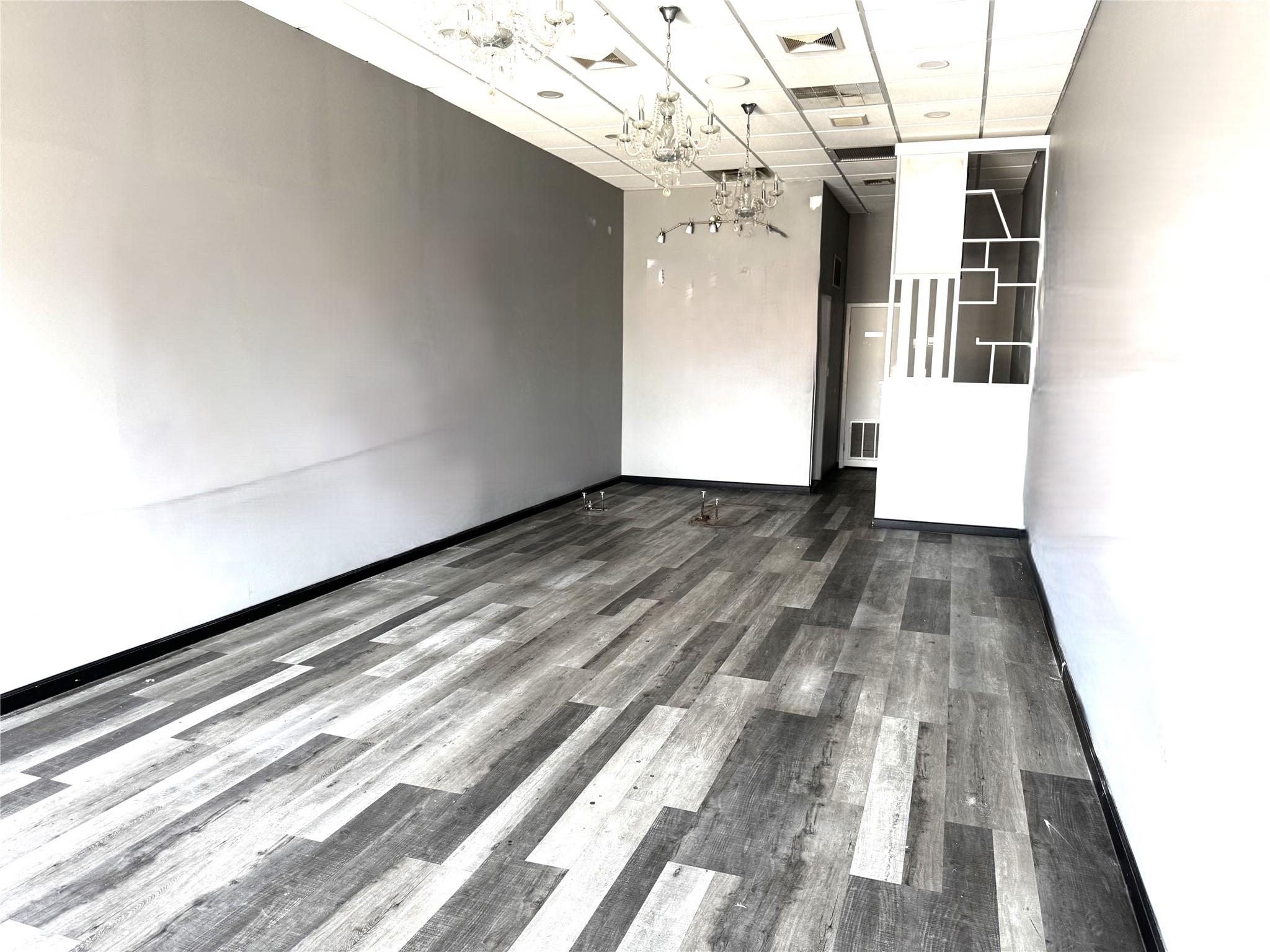 #3 photo, 2694-2698 Merrick Rd, ナッソー郡 Bellmore , NY 11710