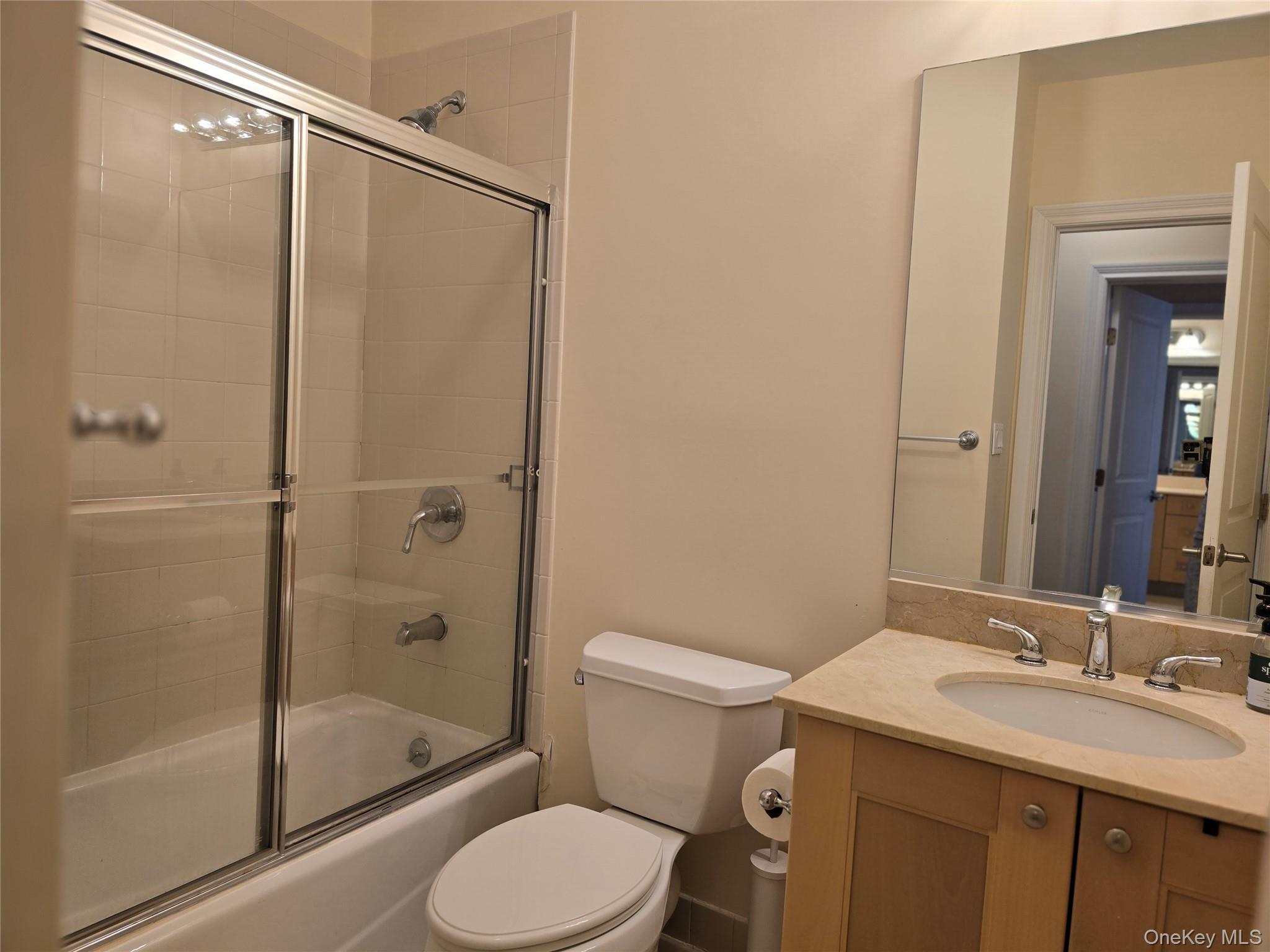 #17 photo, 337 Park Crescent, クイーンズ区 College Point , NY 11356