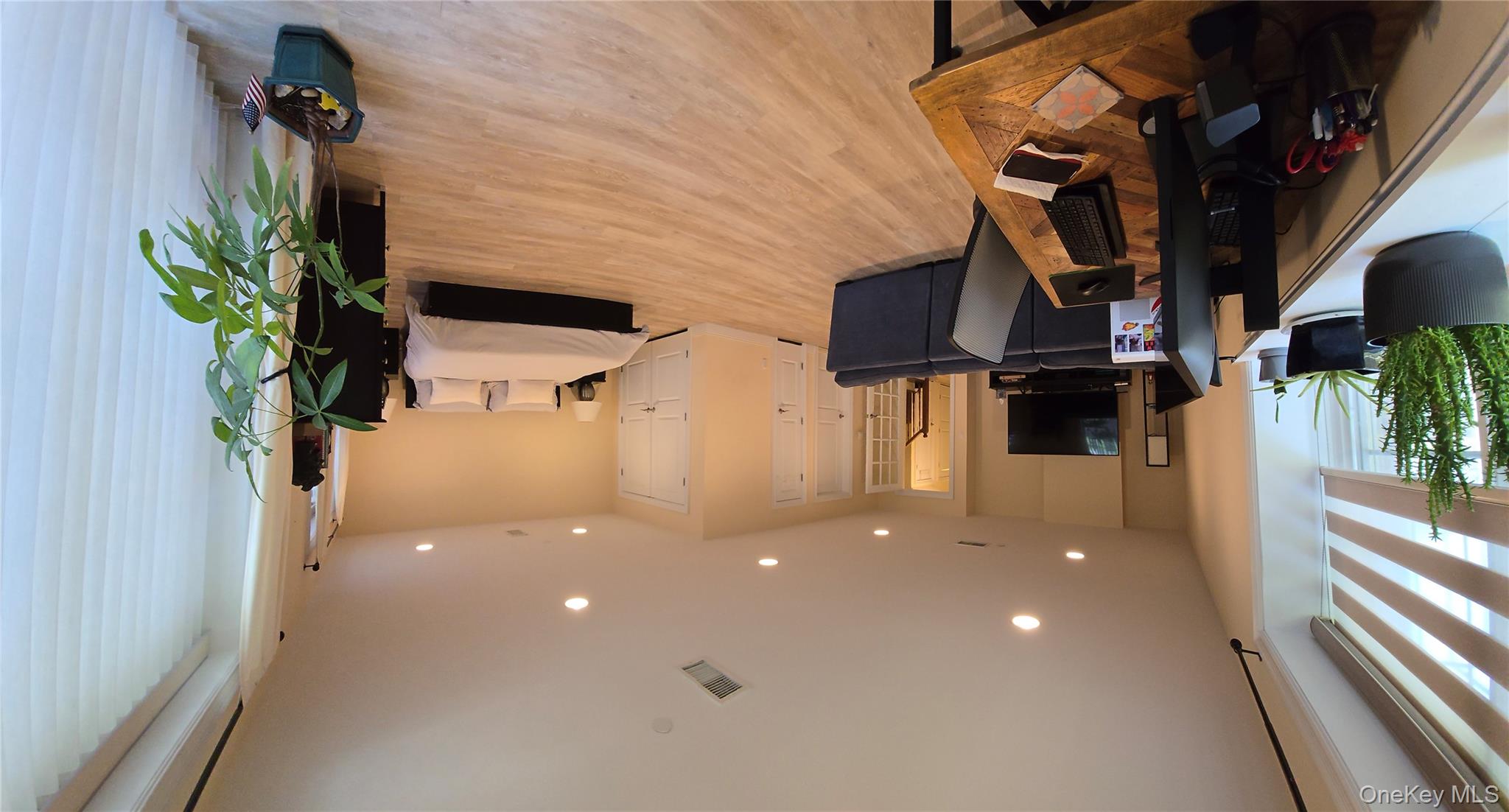 #20 photo, 337 Park Crescent, クイーンズ区 College Point , NY 11356