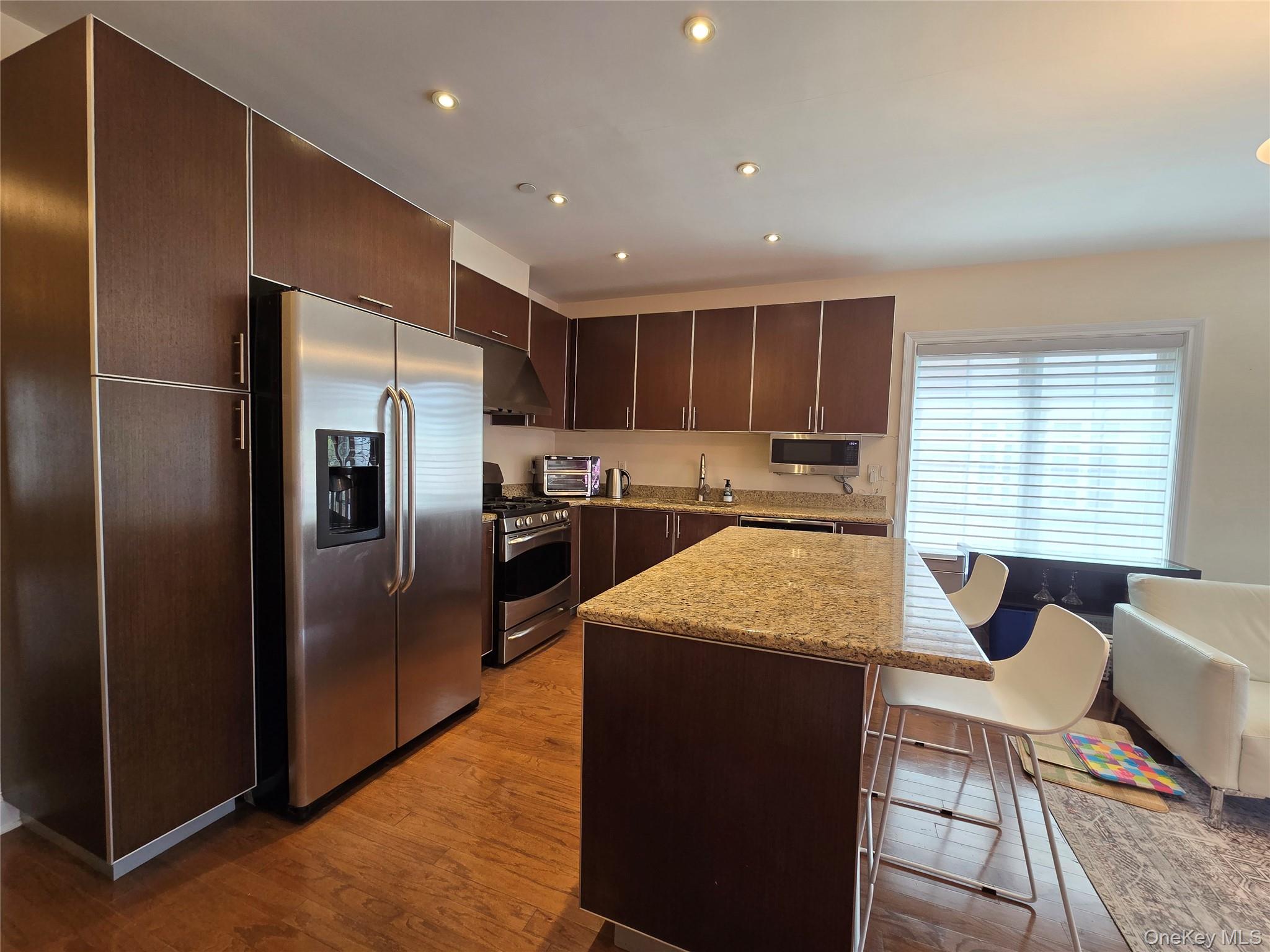 #6 photo, 337 Park Crescent, クイーンズ区 College Point , NY 11356