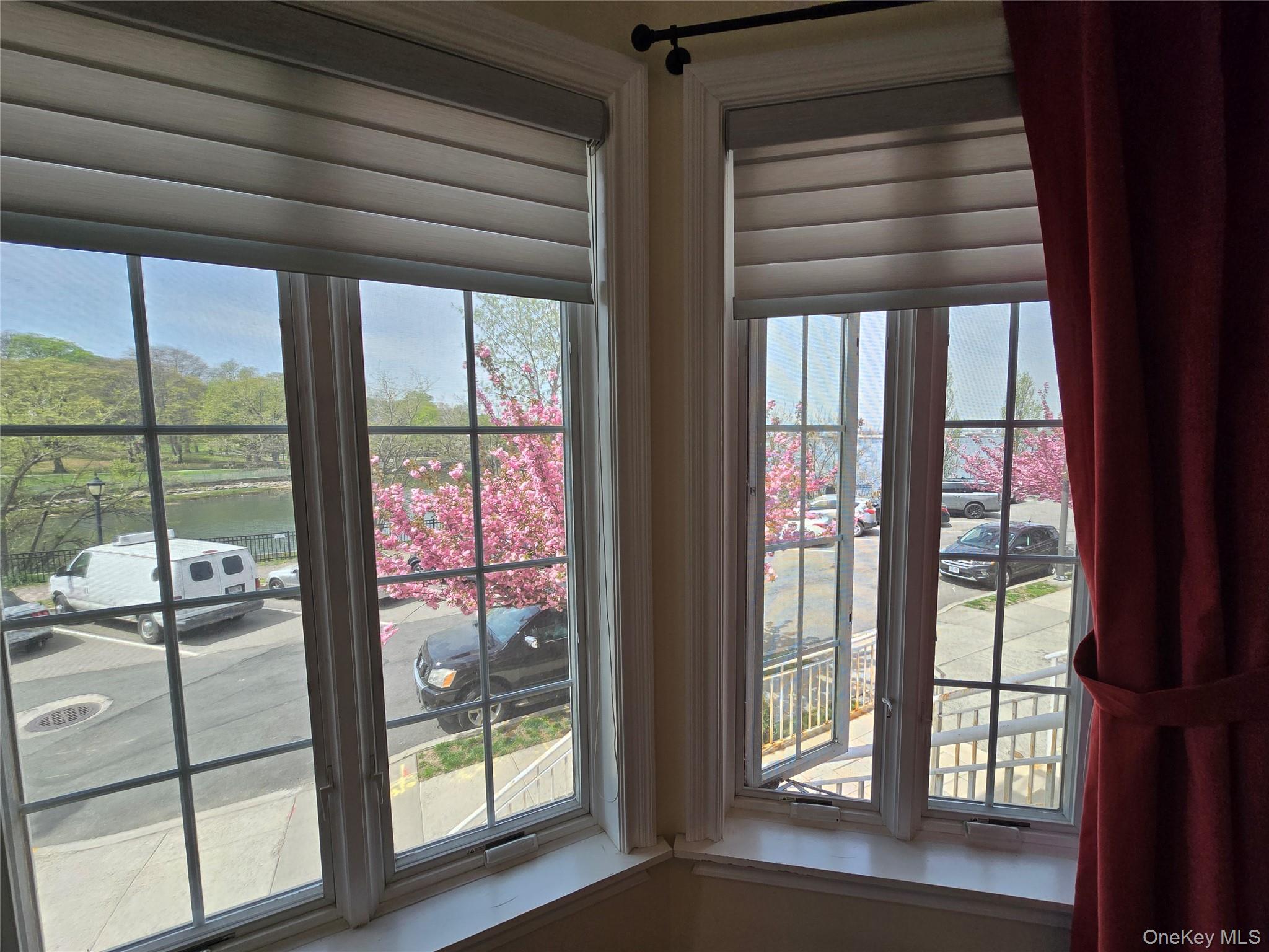 #8 photo, 337 Park Crescent, クイーンズ区 College Point , NY 11356