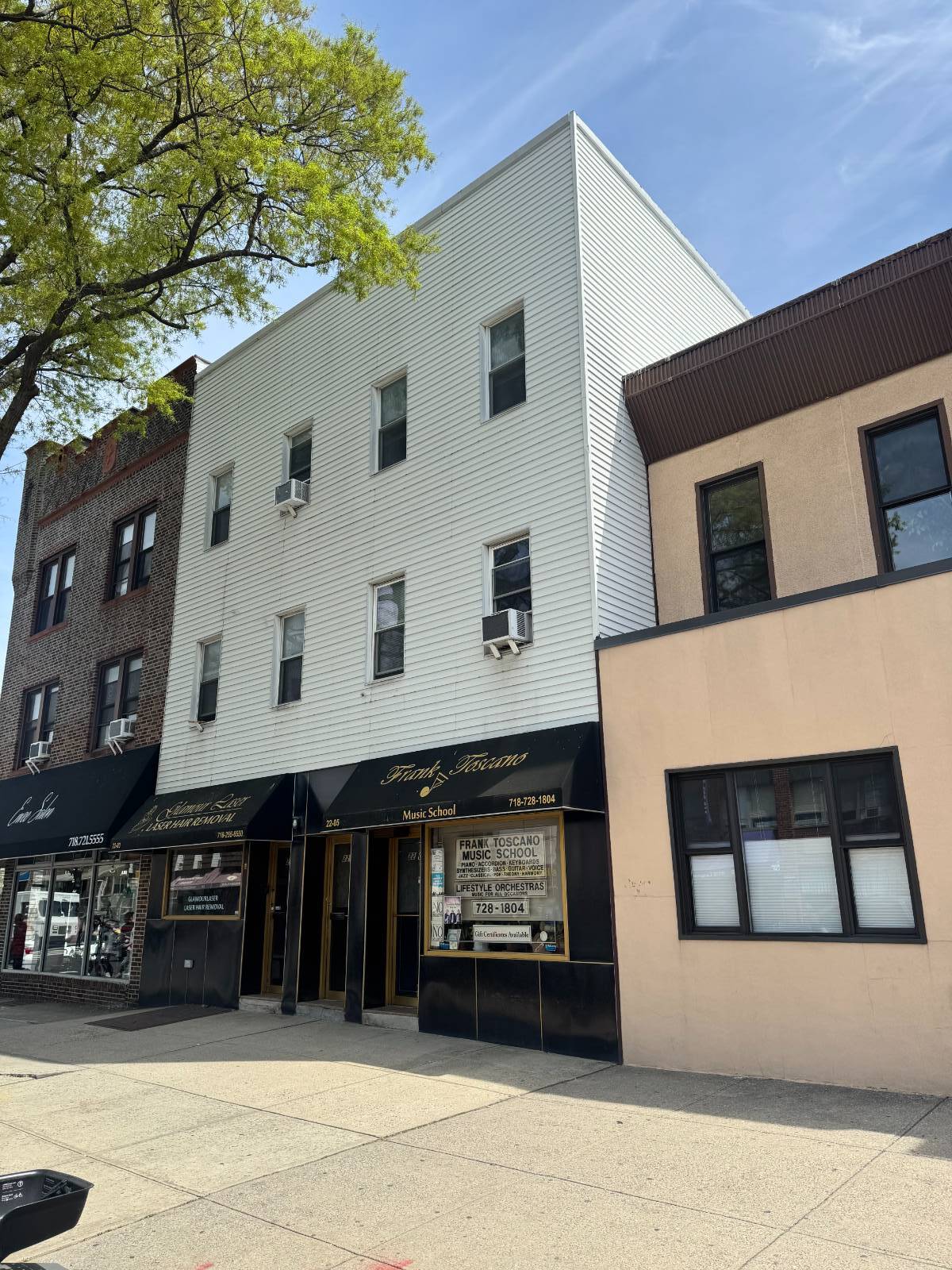 #4 photo, 22-03 Steinway ST, クイーンズ区 Astoria , NY 11105