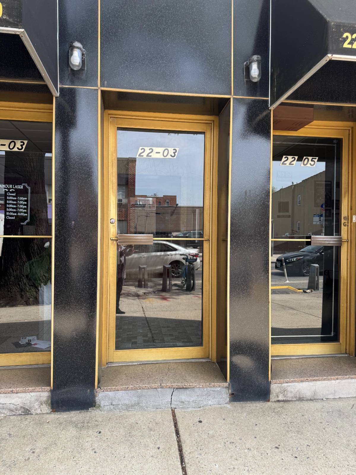 #7 photo, 22-03 Steinway ST, クイーンズ区 Astoria , NY 11105