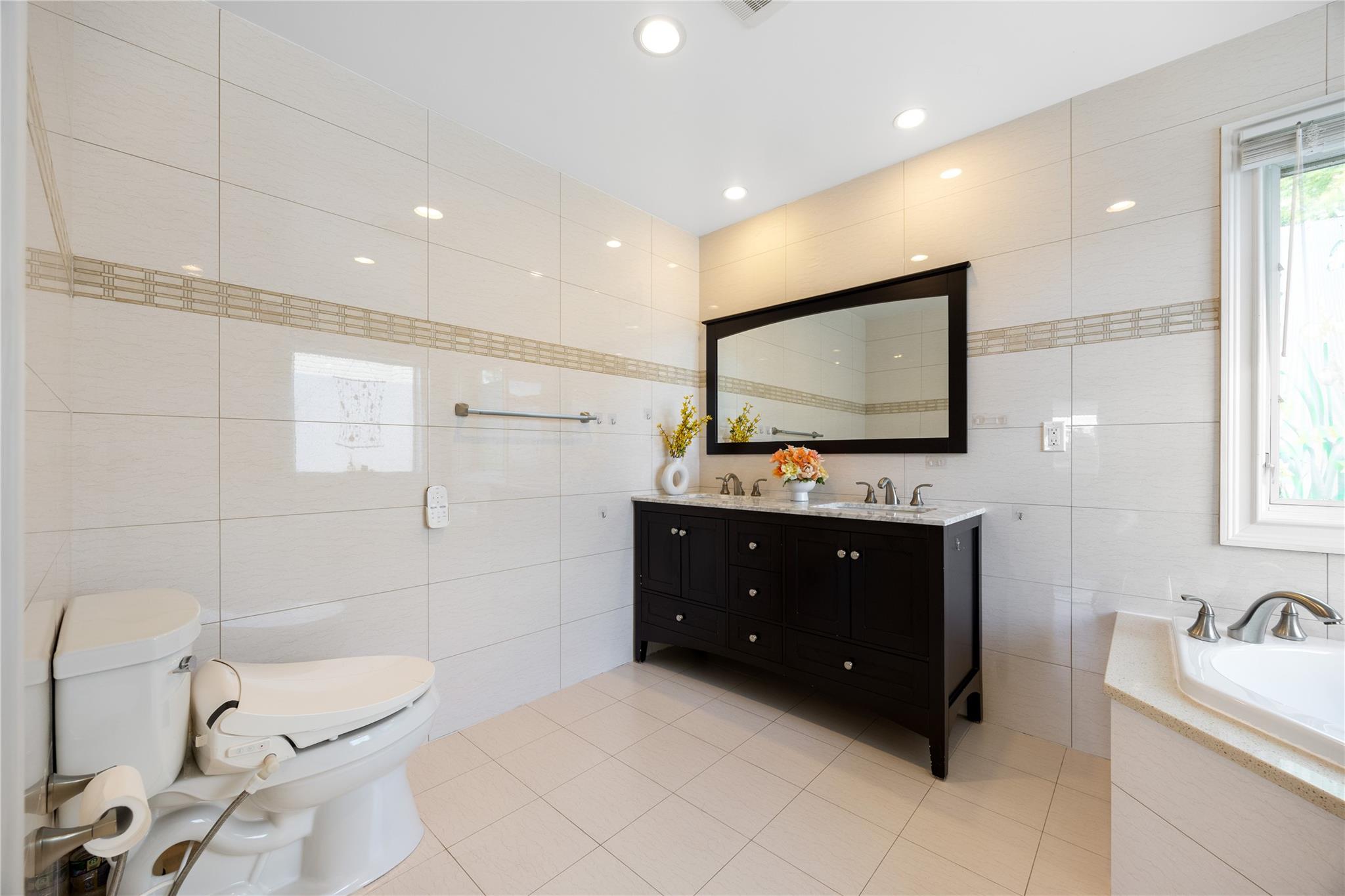 #13 photo, 37 Maple Street, ナッソー郡 Roslyn Heights , NY 11577