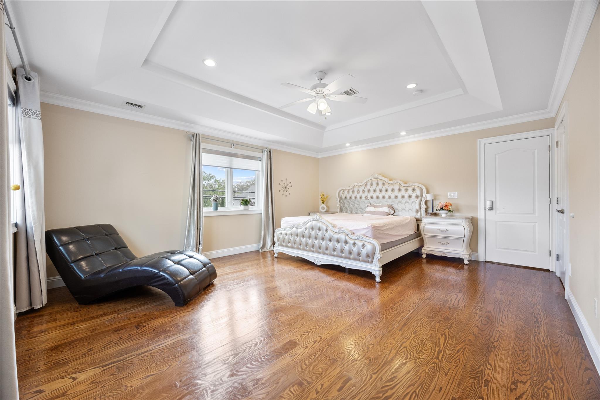 #18 photo, 37 Maple Street, ナッソー郡 Roslyn Heights , NY 11577