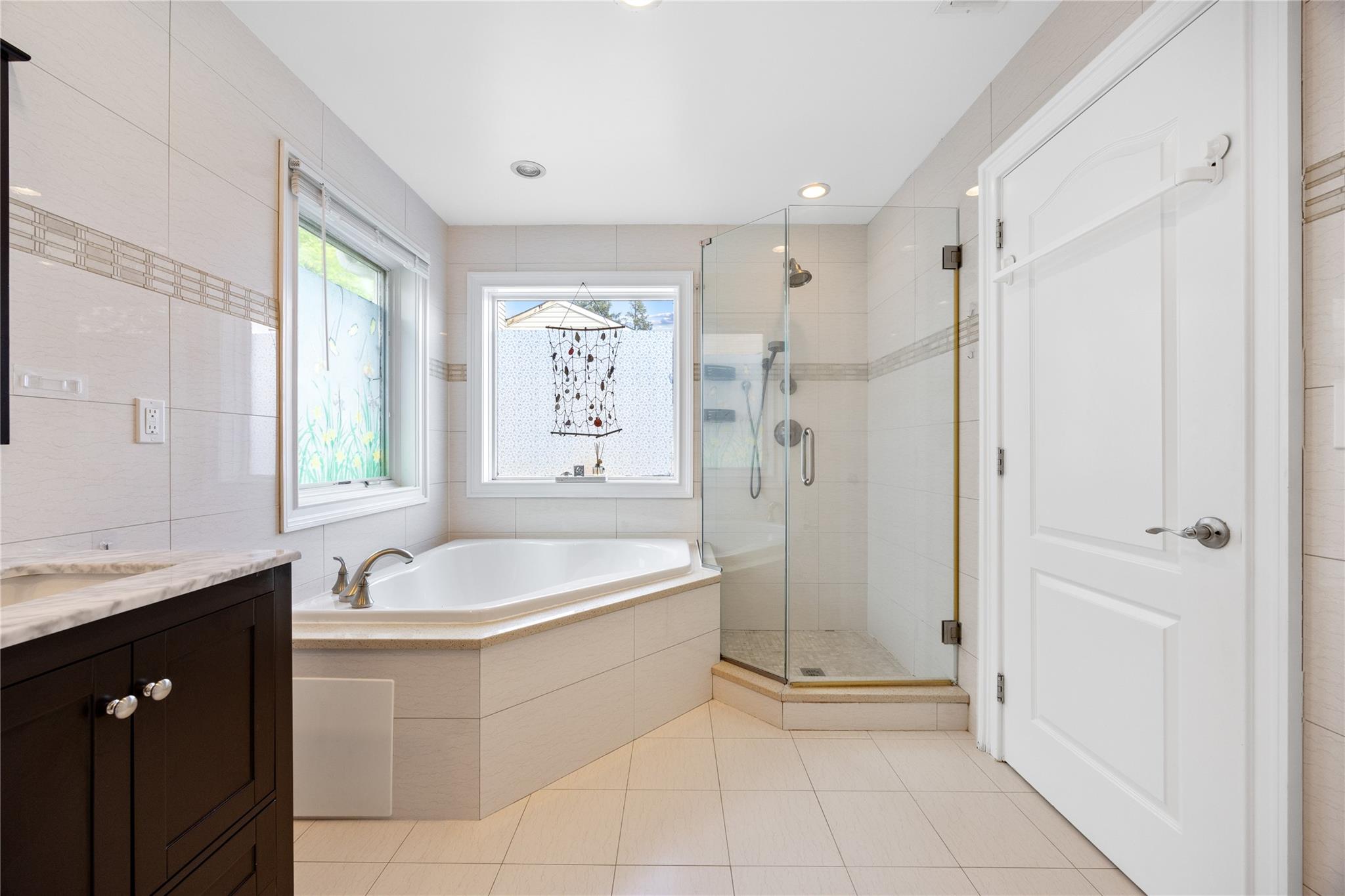 #19 photo, 37 Maple Street, ナッソー郡 Roslyn Heights , NY 11577