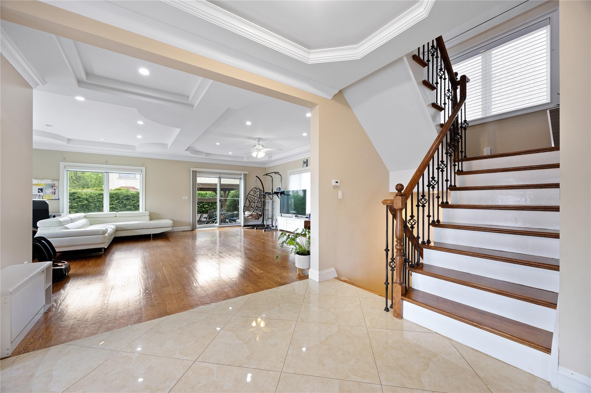 #2 photo, 37 Maple Street, ナッソー郡 Roslyn Heights , NY 11577