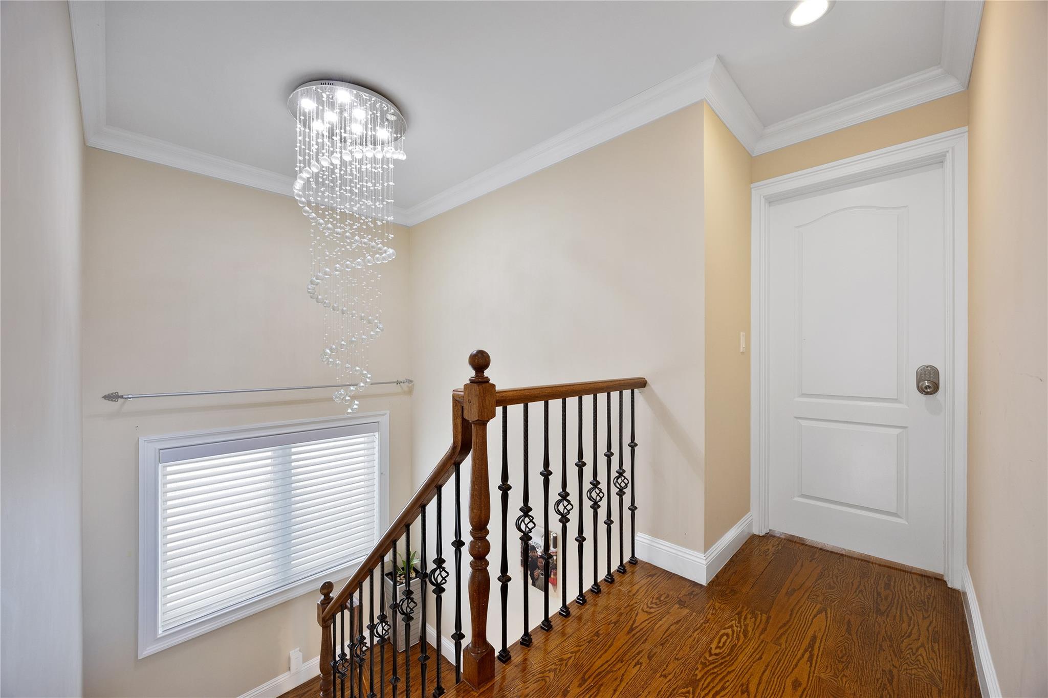 #9 photo, 37 Maple Street, ナッソー郡 Roslyn Heights , NY 11577