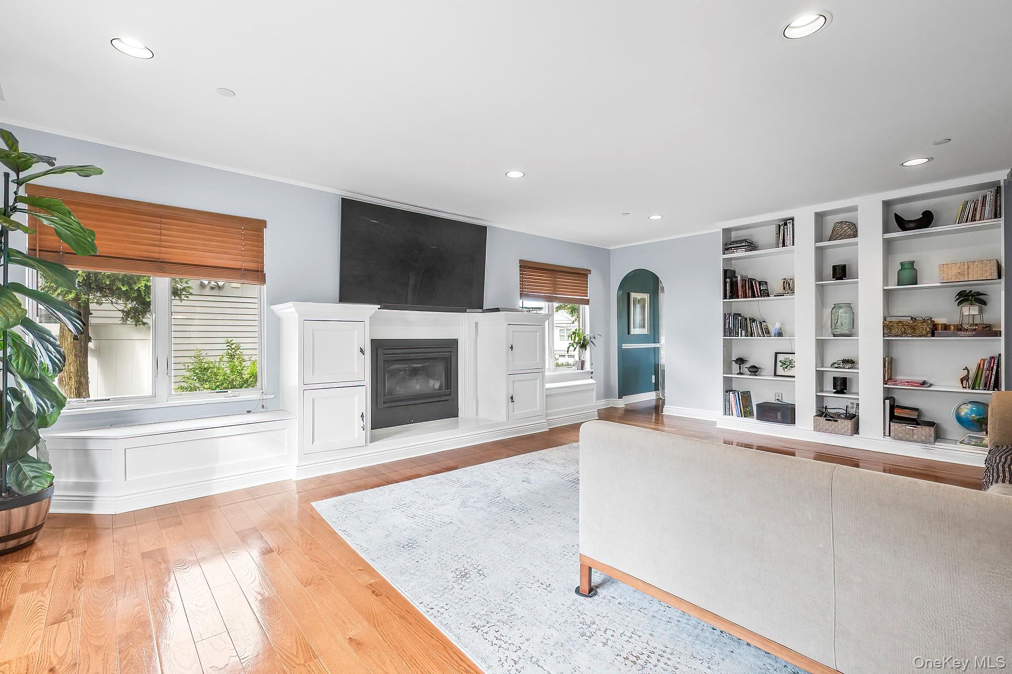 #12 photo, 126 Lincoln Avenue, West Harrison , NY 10604