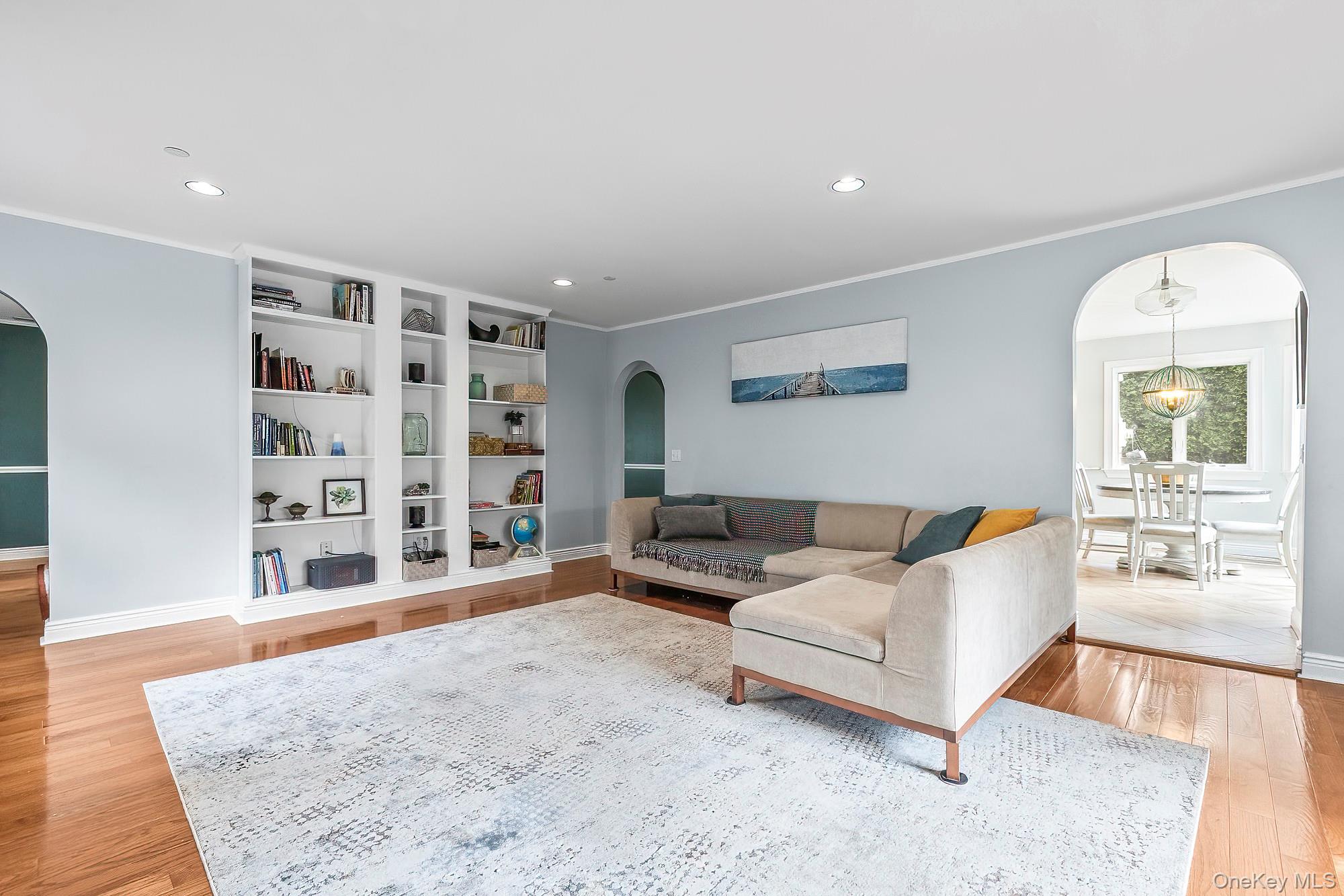 #14 photo, 126 Lincoln Avenue, West Harrison , NY 10604