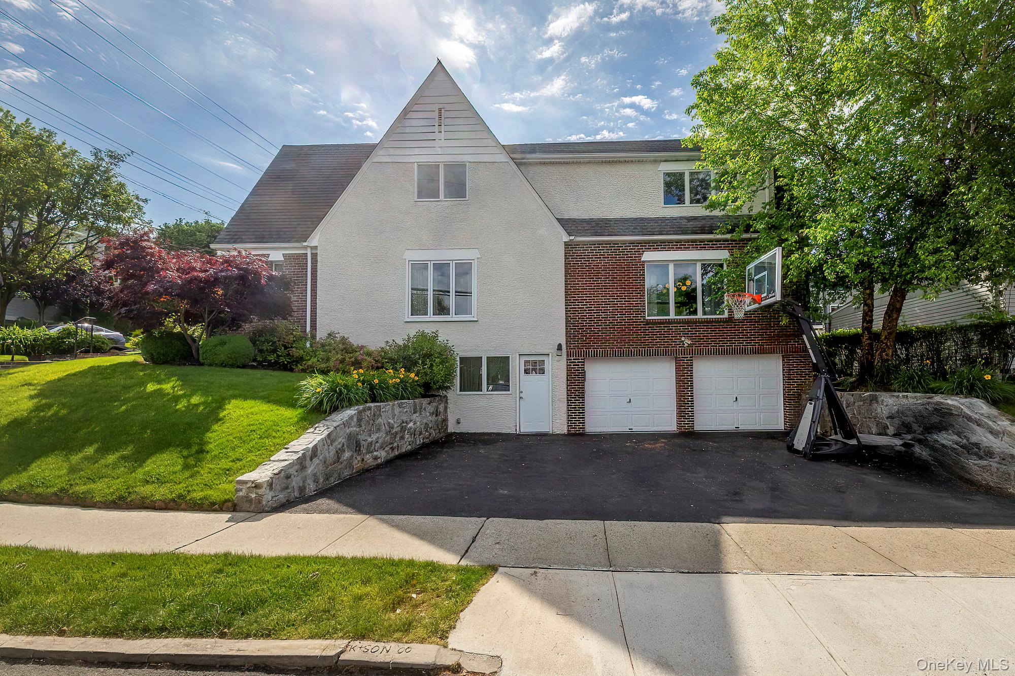 #3 photo, 126 Lincoln Avenue, West Harrison , NY 10604