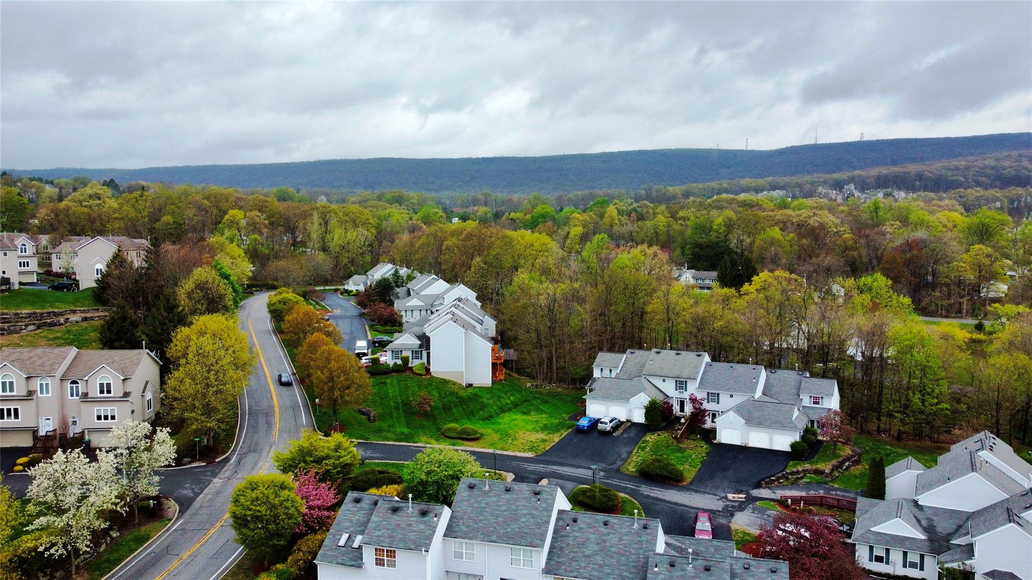 #1 photo, 5 Fox Meadow Drive, Woodbury , NY 10930