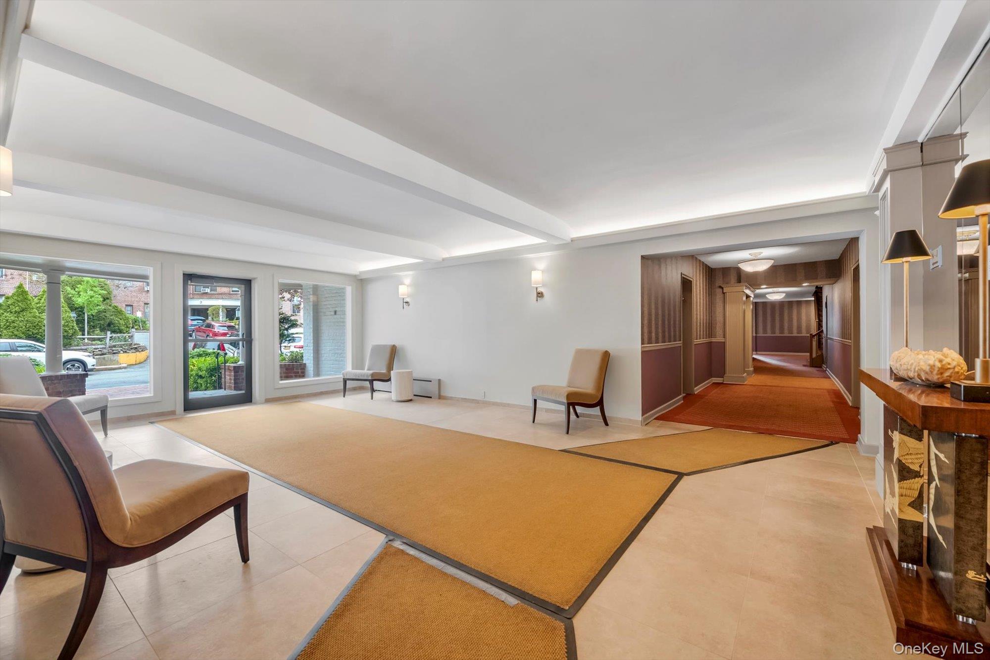 #12 photo, 1 Town House Place, Great Neck , NY 11021