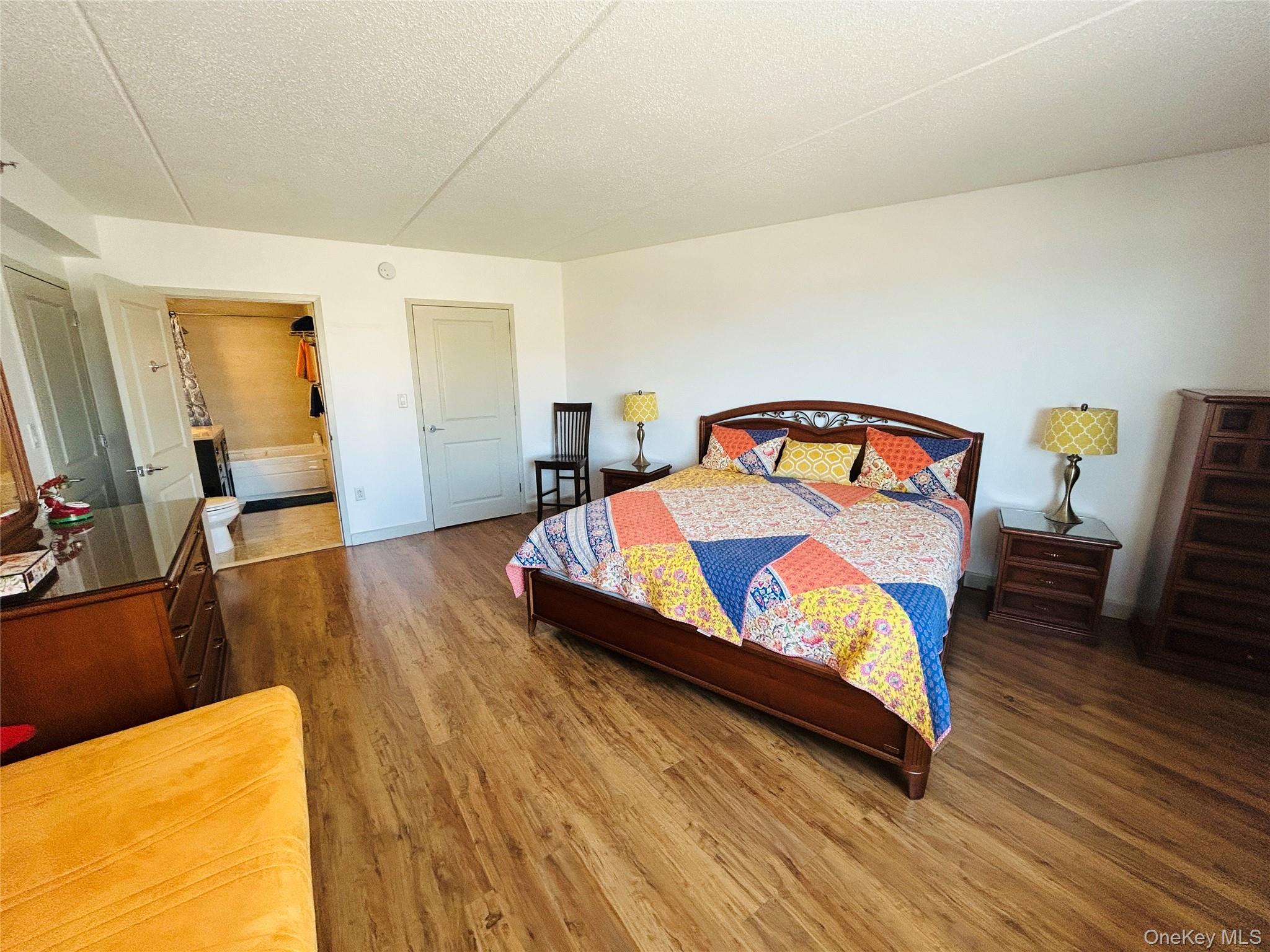 #6 photo, 136 Beach 117th Street, クイーンズ区 Rockaway Park , NY 11694