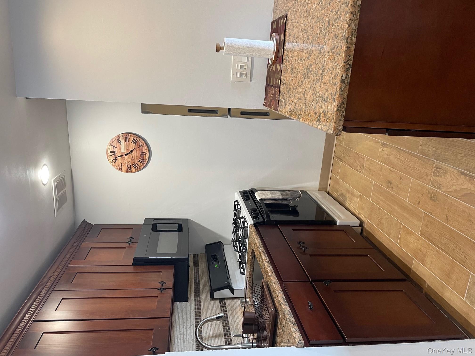 #3 photo, 310 Riverside, Long Beach , NY 11561