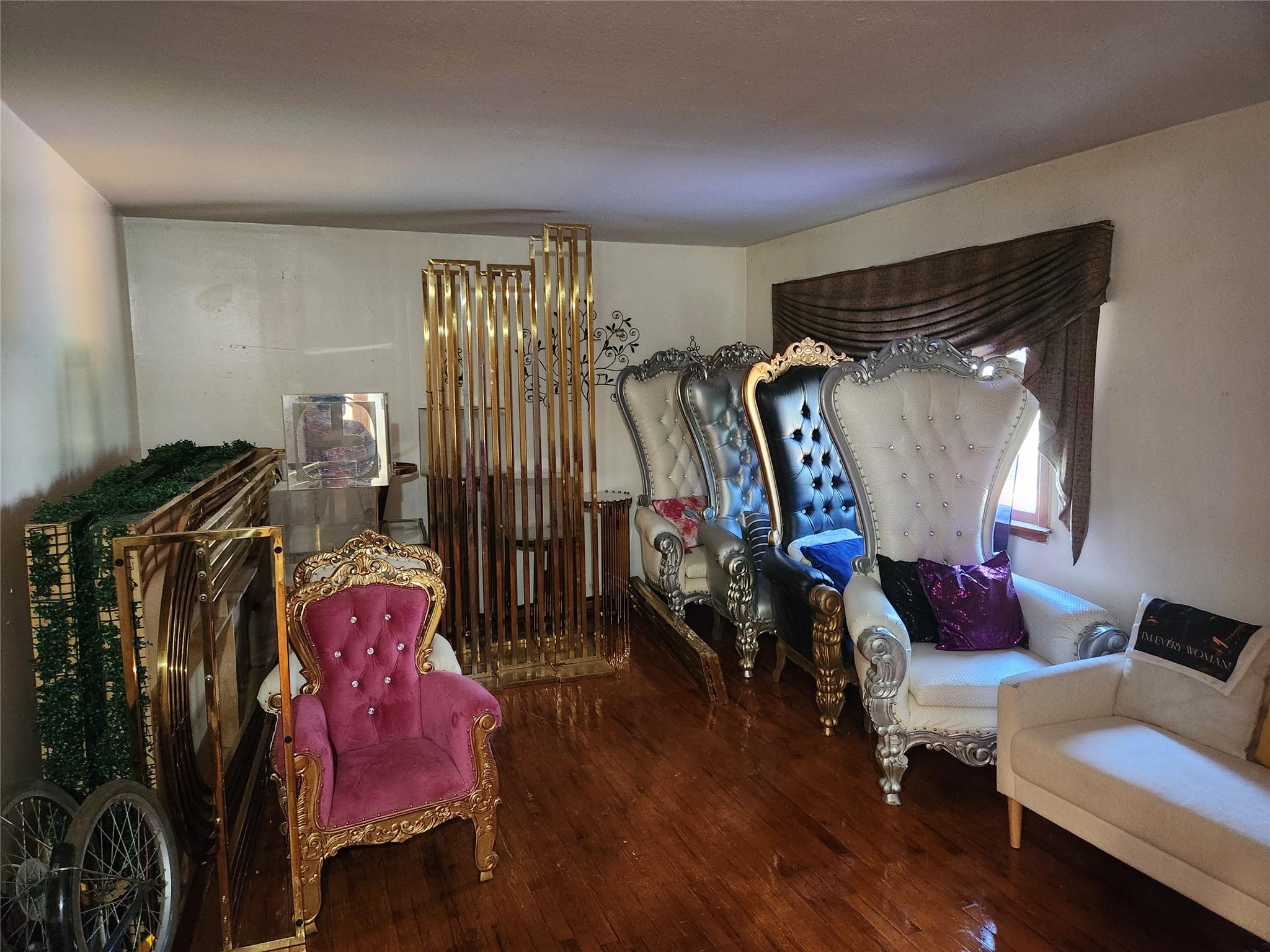 #13 photo, 35 Mulford Place, Hempstead , NY 11550