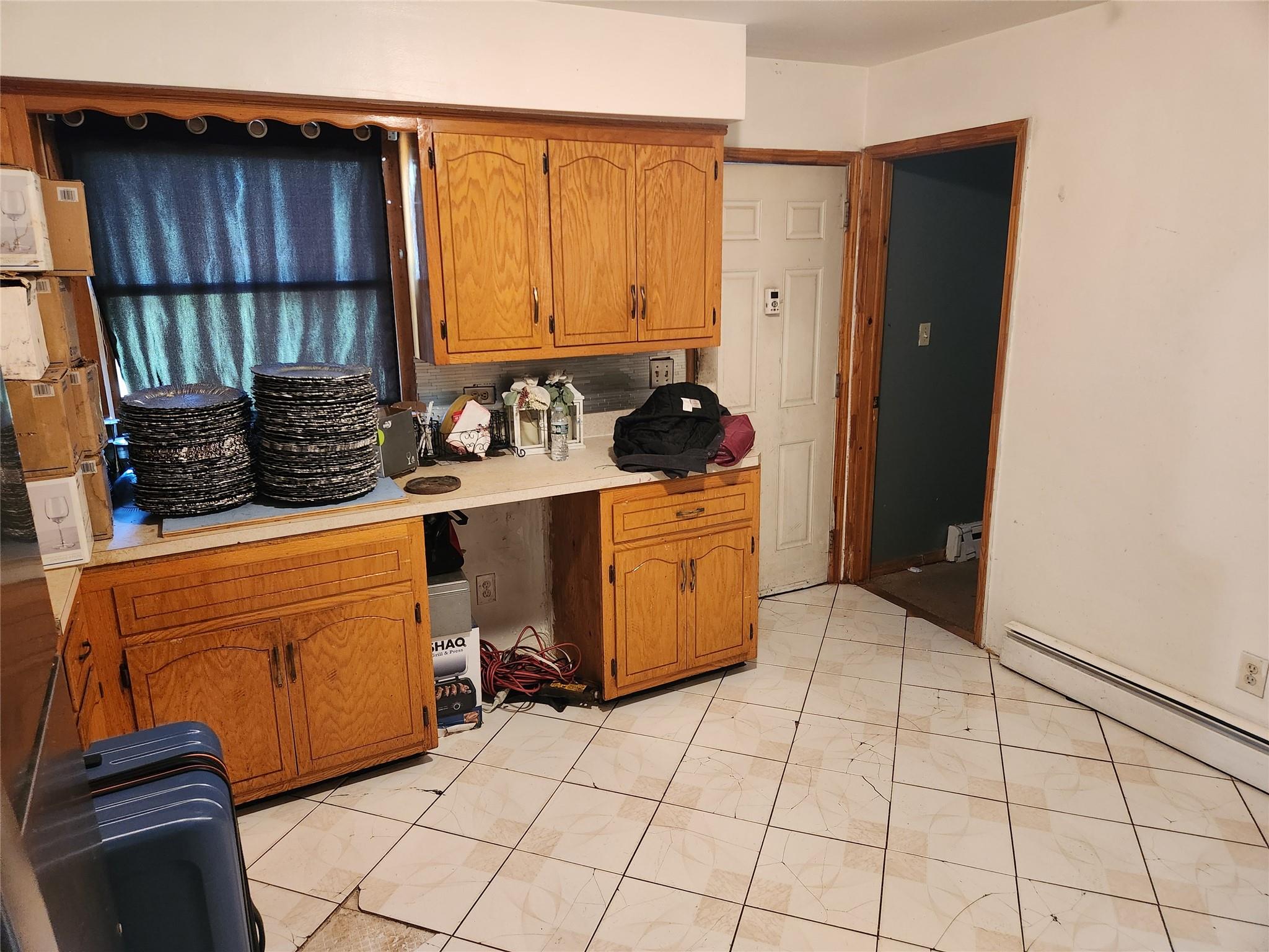 #20 photo, 35 Mulford Place, Hempstead , NY 11550