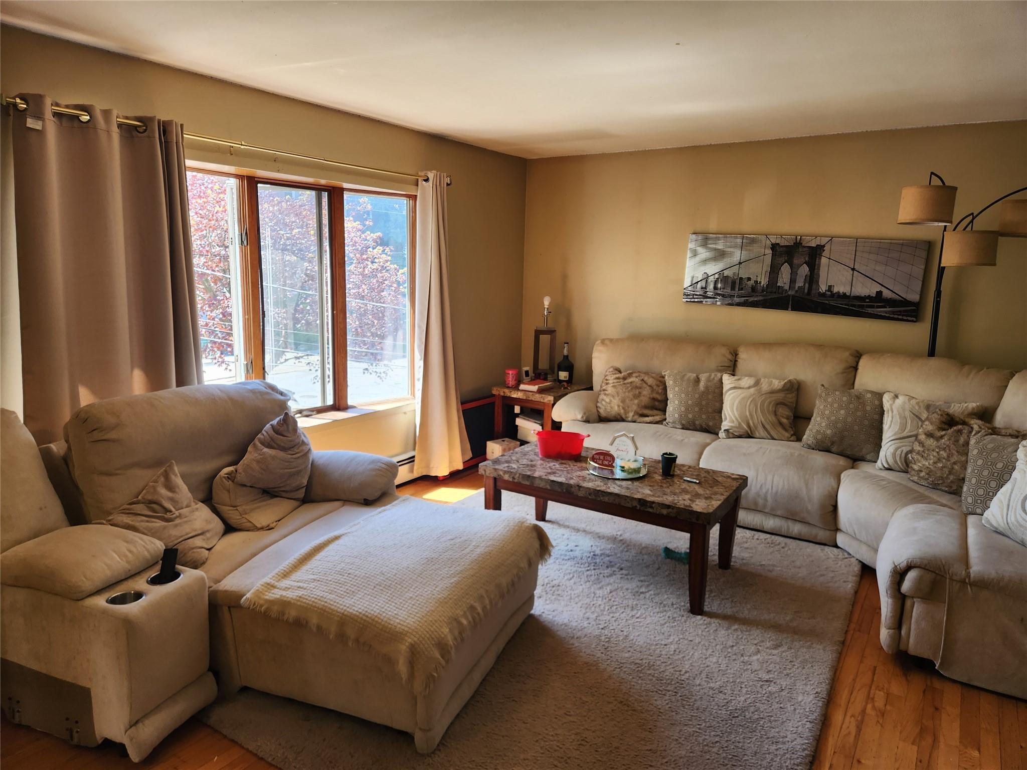 #9 photo, 35 Mulford Place, Hempstead , NY 11550