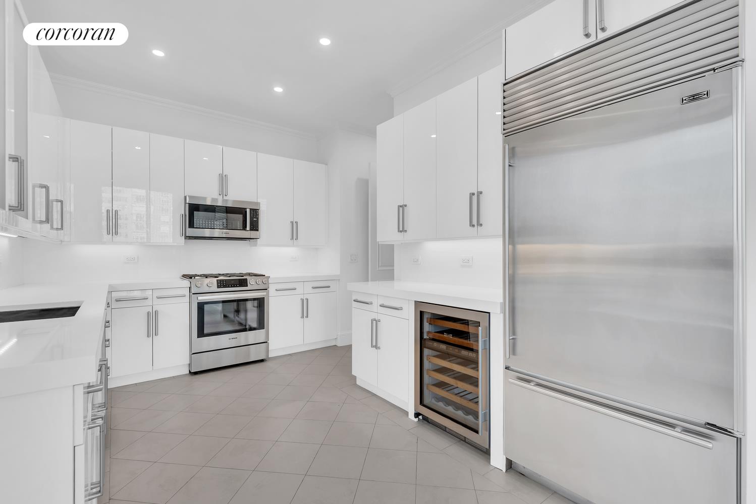 #7 photo, 351 E 51ST Street, マンハッタン Turtle Bay , NY 10022