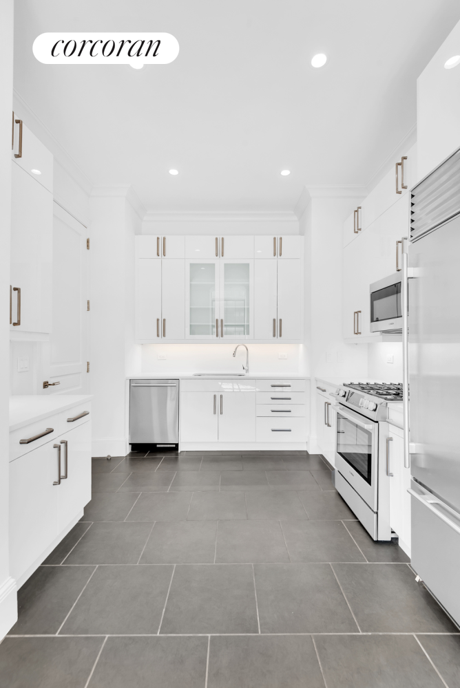 #4 photo, 351 E 51ST Street, マンハッタン Turtle Bay , NY 10022