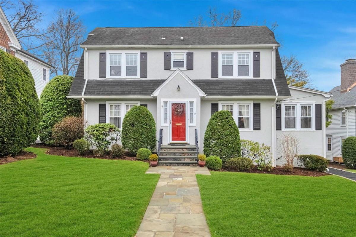 #1 photo, 14 Stratford Road, Scarsdale , NY 10583
