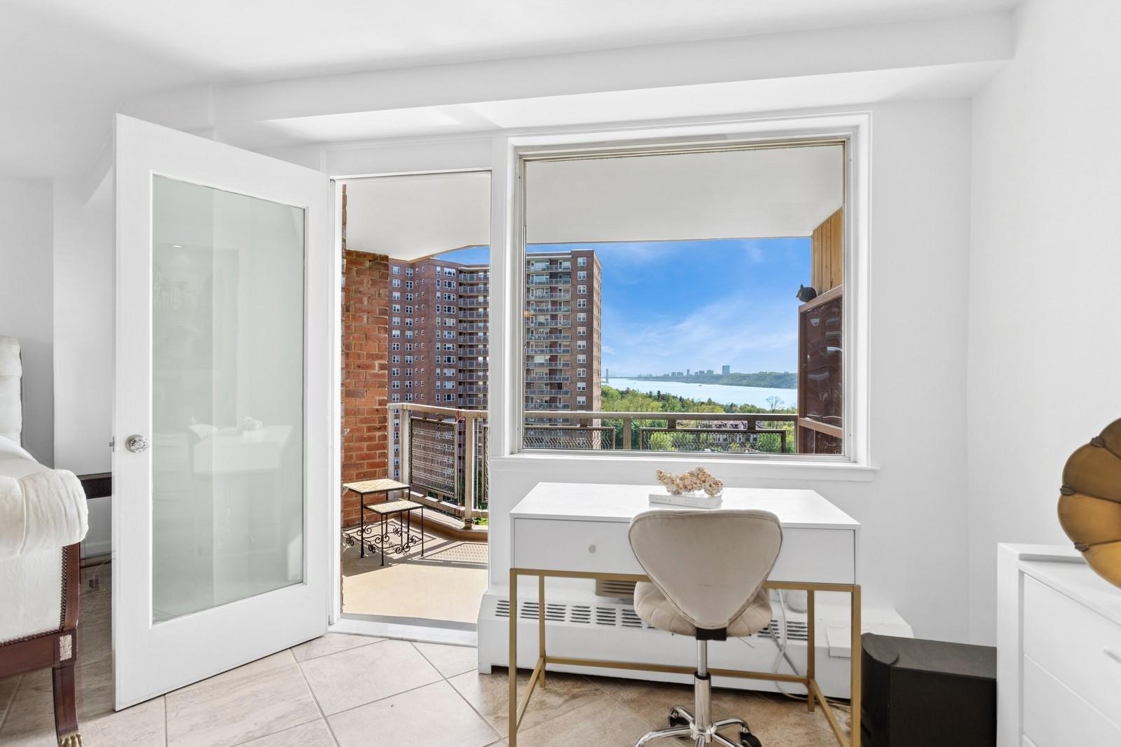 #5 photo, 5800 Arlington Avenue, ブロンクス区 Bronx , NY 10471