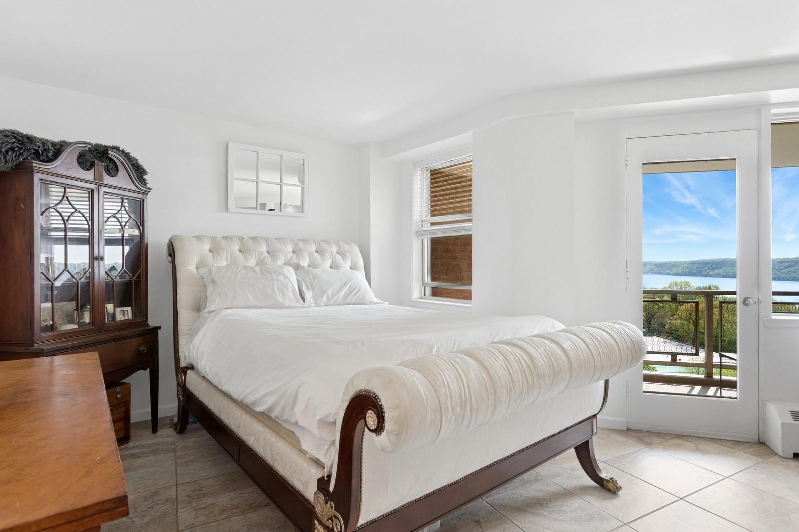 #7 photo, 5800 Arlington Avenue, ブロンクス区 Bronx , NY 10471